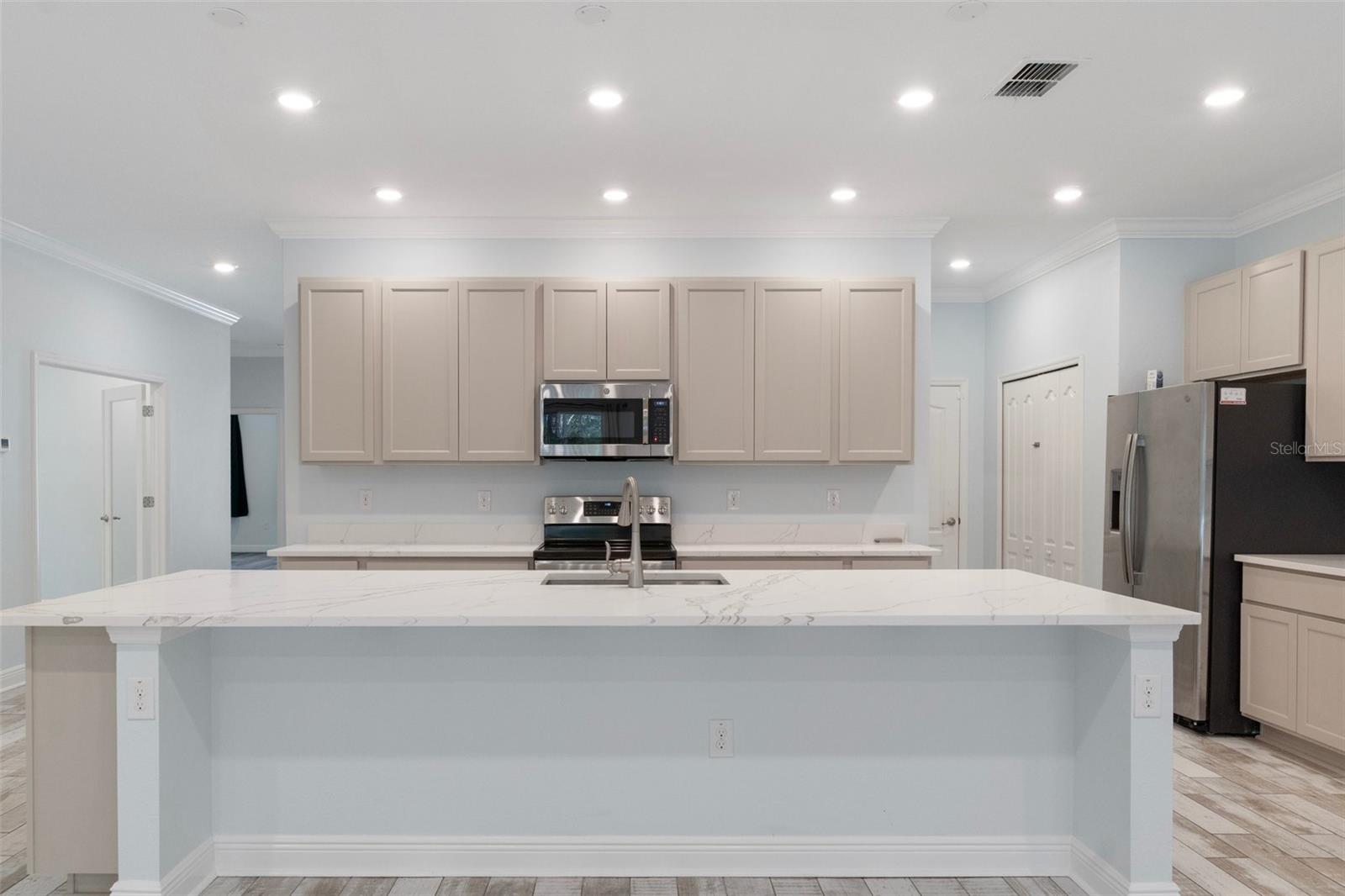 82 GRASS ST, HOMOSASSA, FL, 34446
