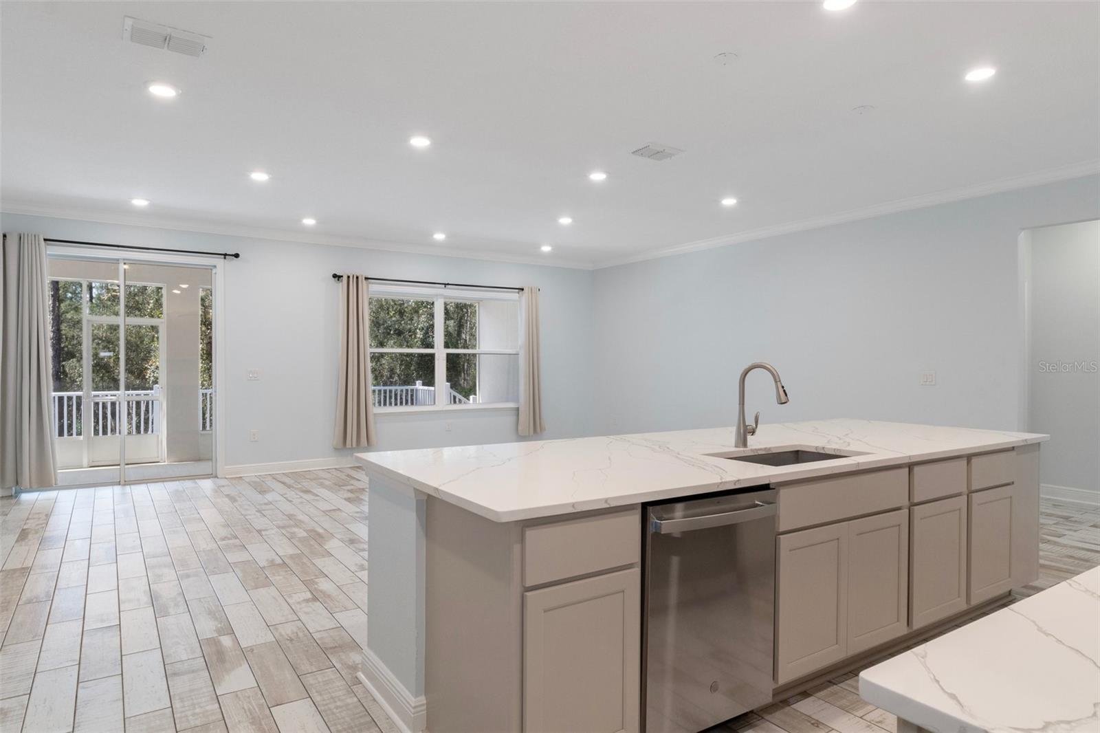 82 GRASS ST, HOMOSASSA, FL, 34446