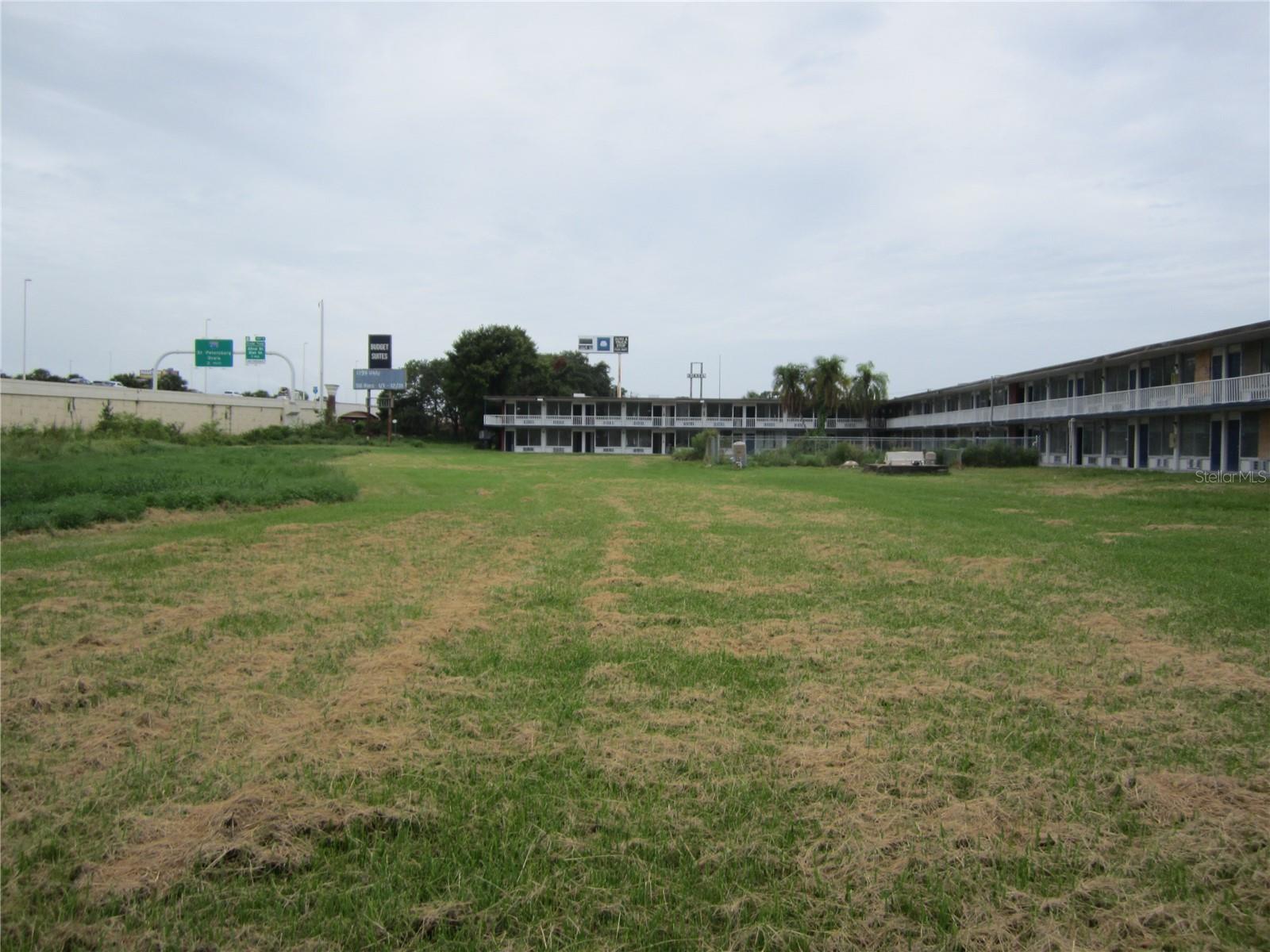 4011 E COLUMBUS DR, TAMPA, FL, 33605