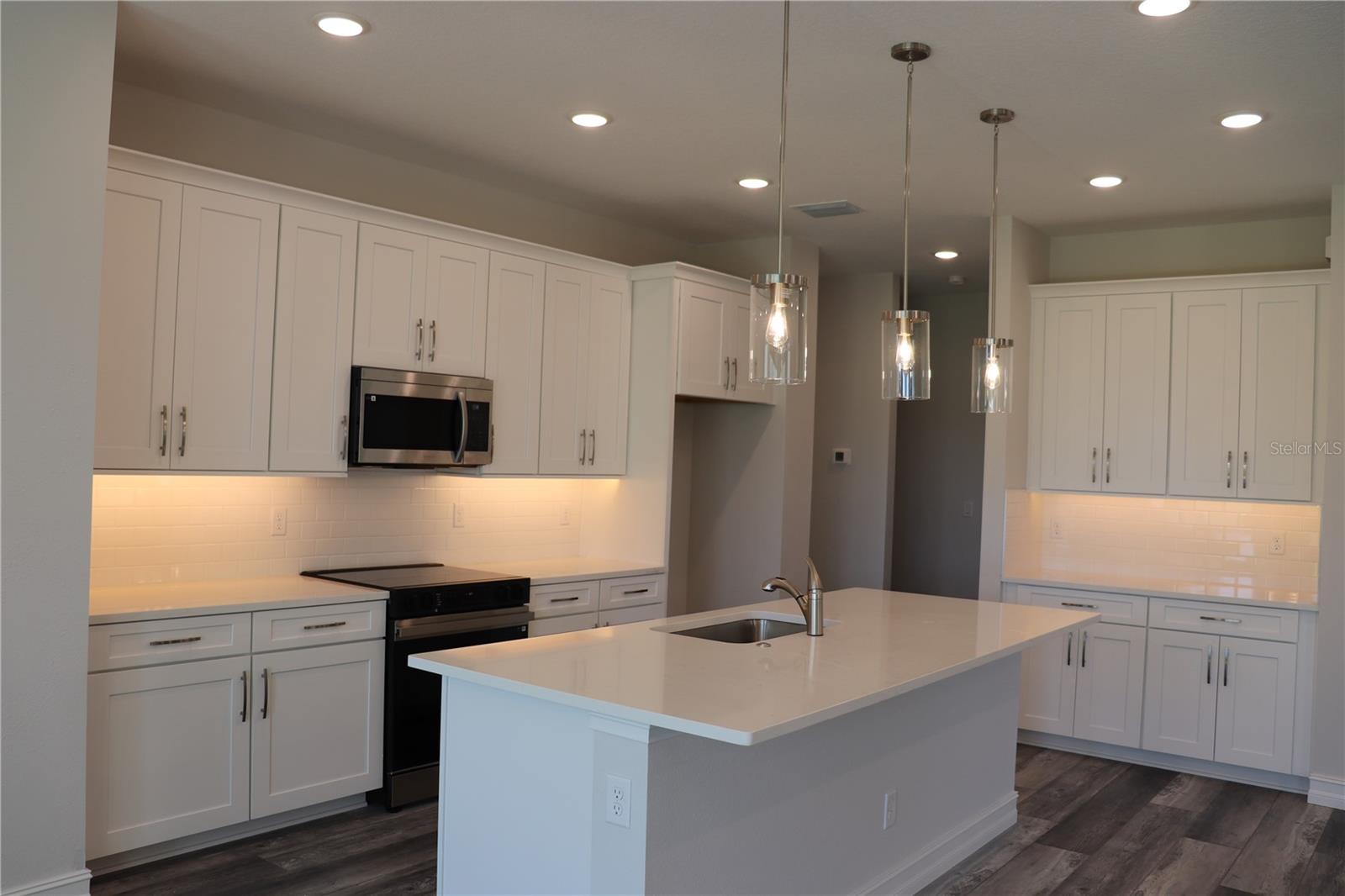 1032 E ALLEGRIE DR, INVERNESS, FL, 34453