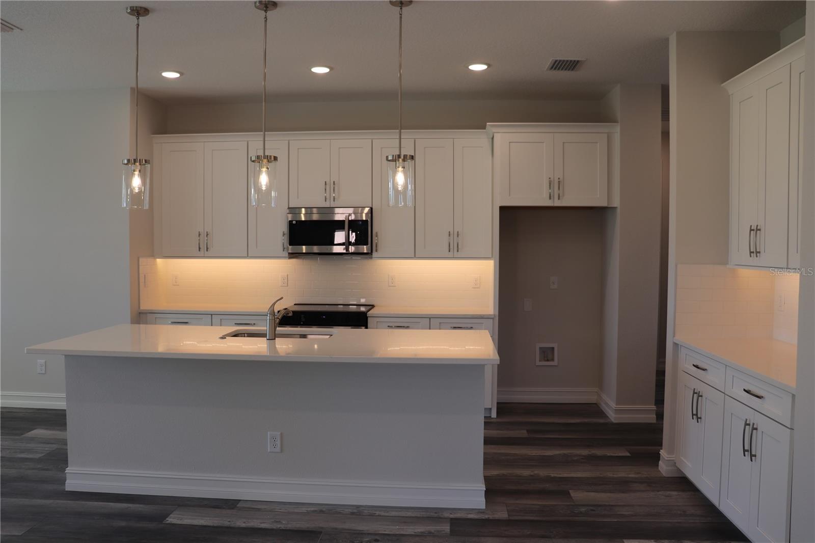 1032 E ALLEGRIE DR, INVERNESS, FL, 34453