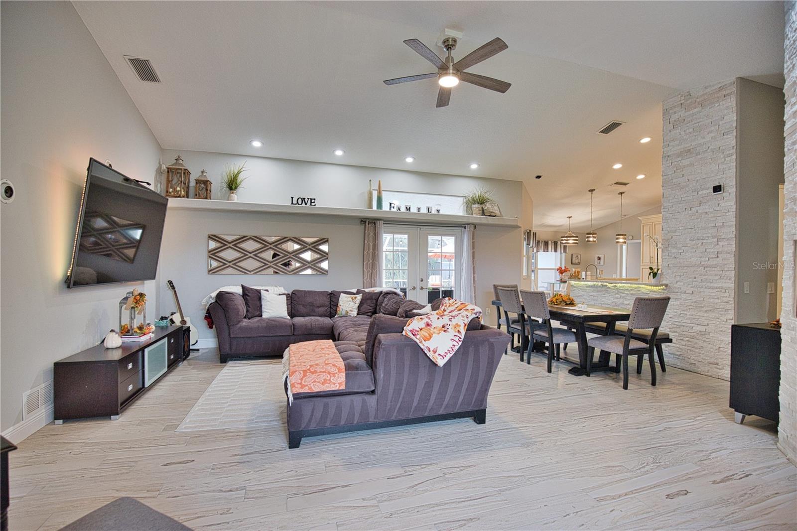 5280 E SUNNYDALE CIR, SARASOTA, FL, 34233
