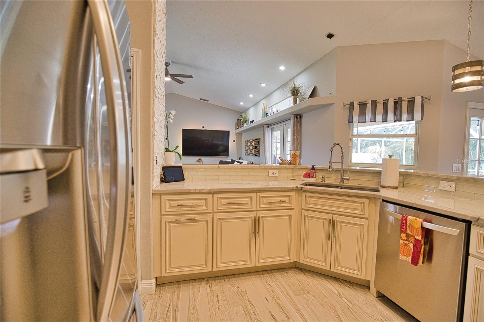5280 E SUNNYDALE CIR, SARASOTA, FL, 34233