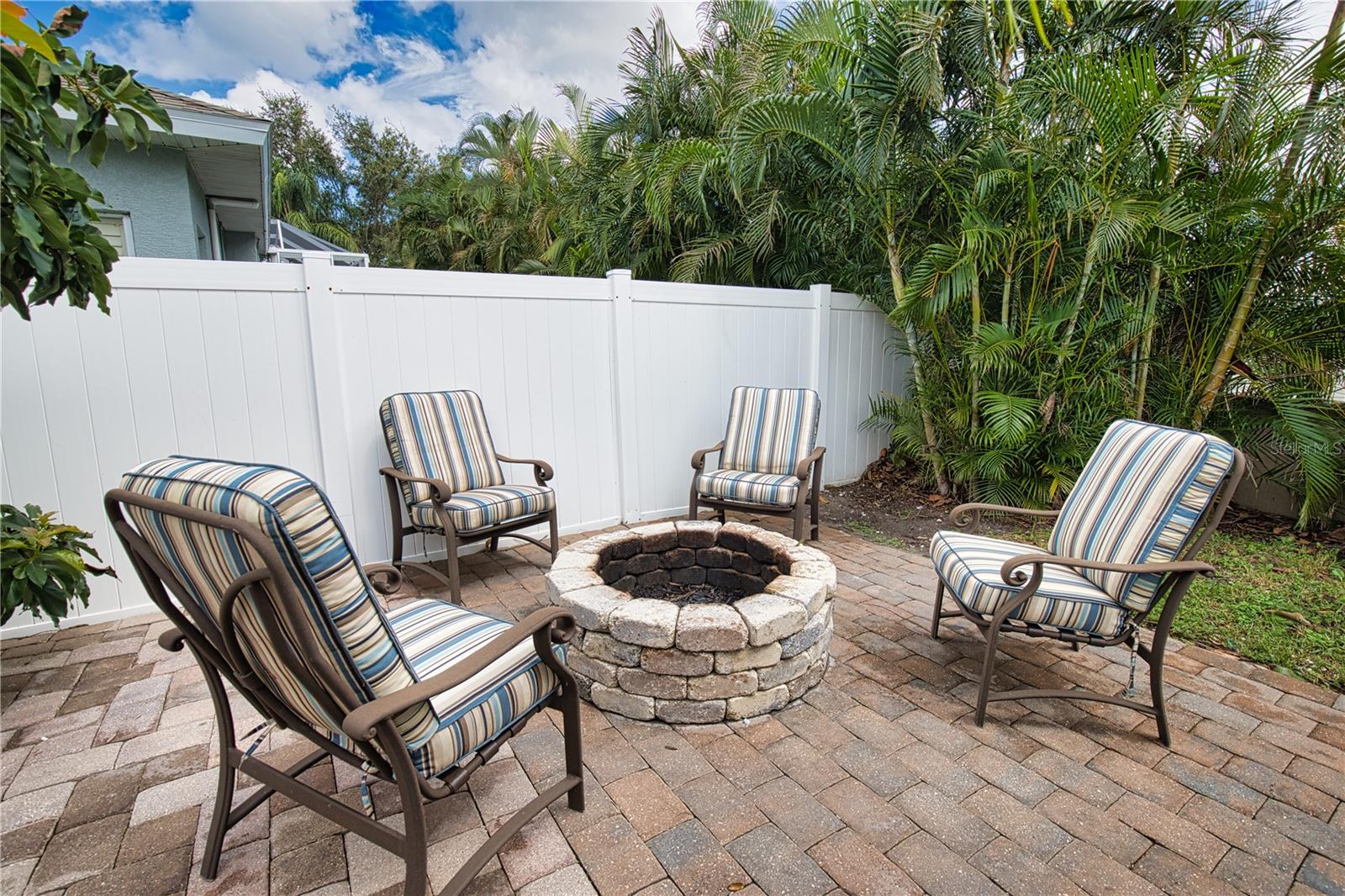 5280 E SUNNYDALE CIR, SARASOTA, FL, 34233