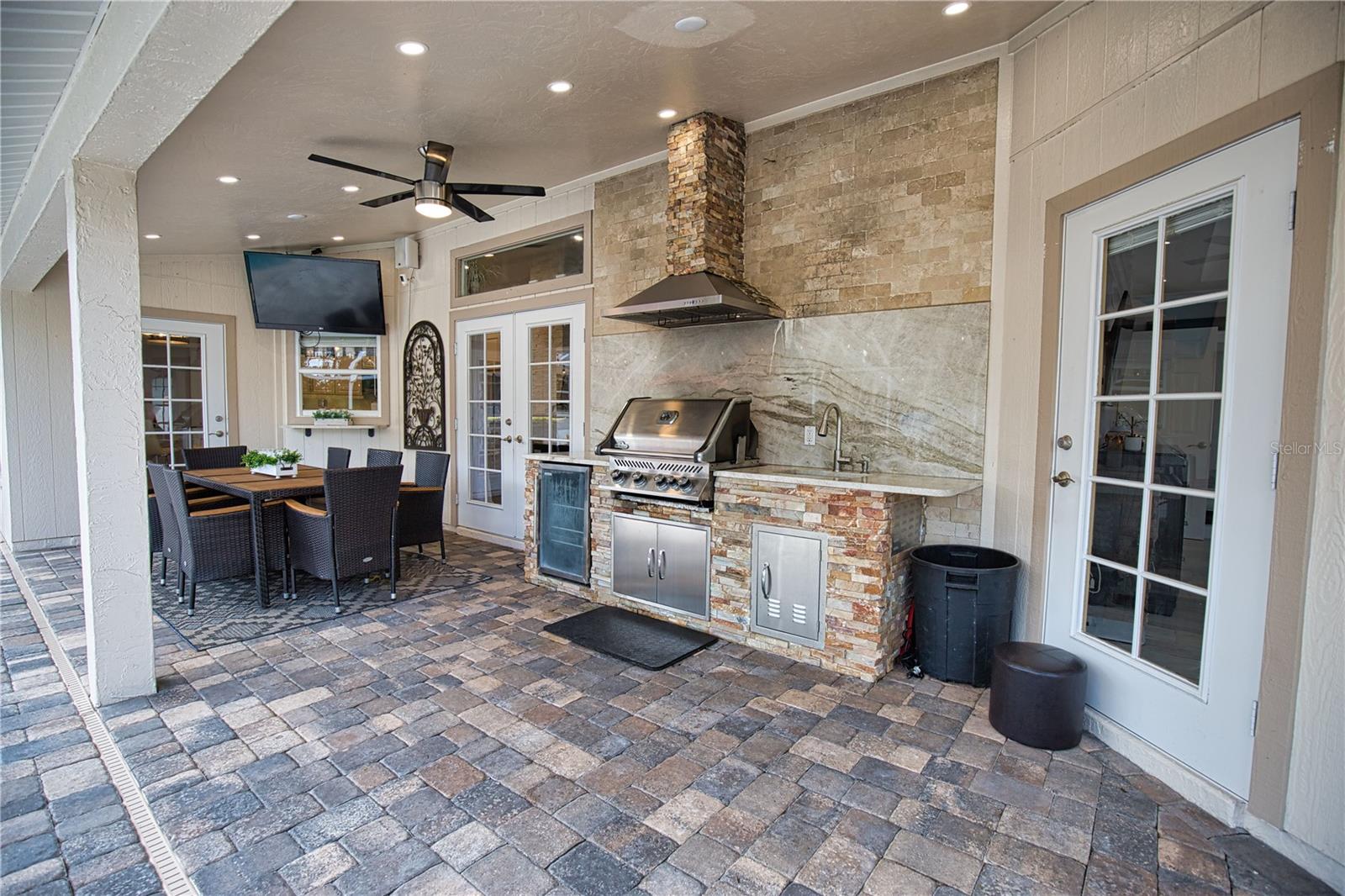 5280 E SUNNYDALE CIR, SARASOTA, FL, 34233