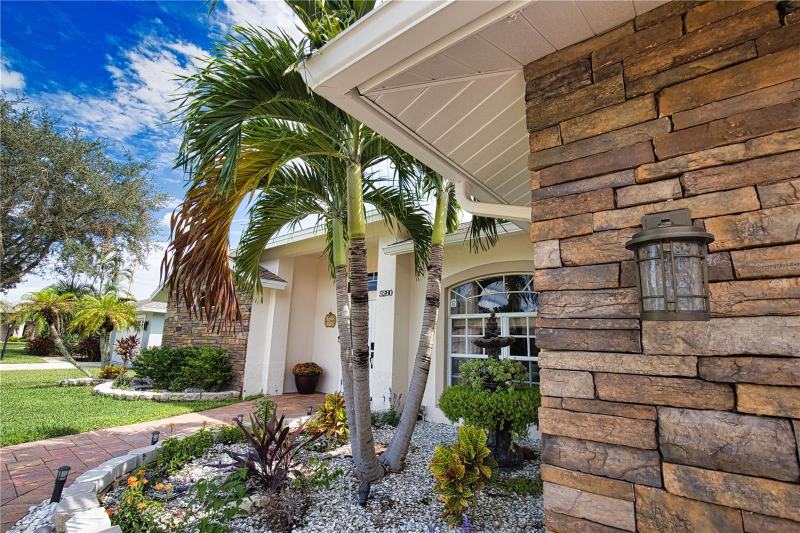 5280 E SUNNYDALE CIR, SARASOTA, FL, 34233