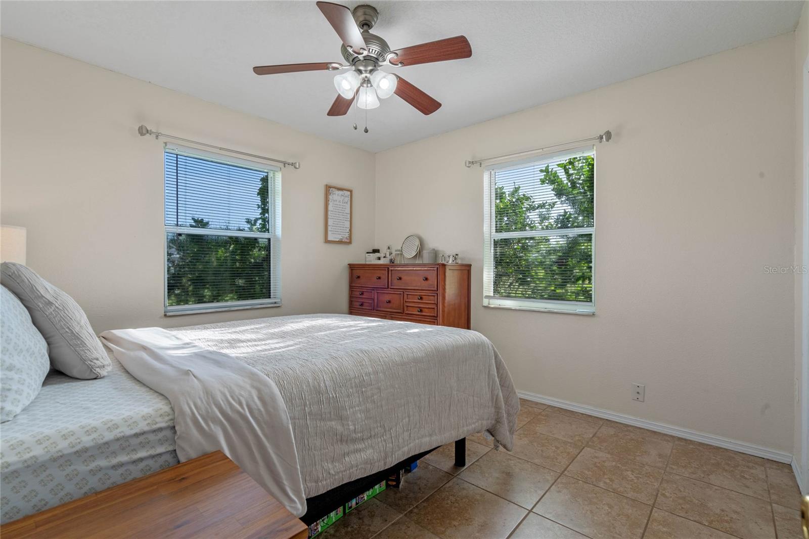 3204 CASTEEN RD, LEESBURG, FL, 34748