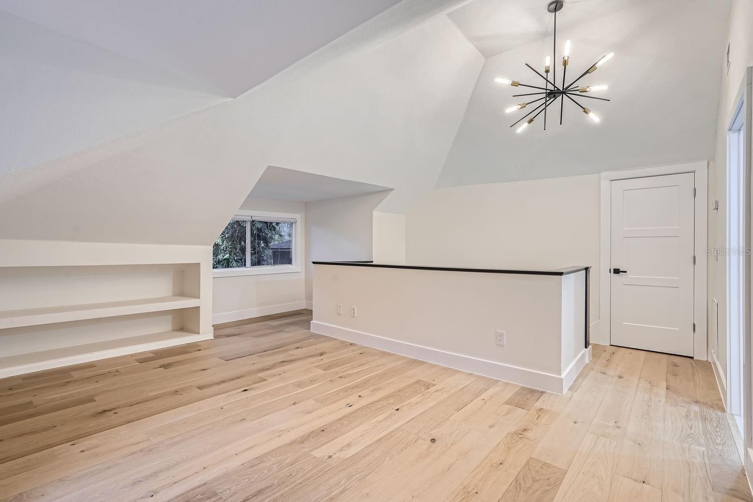 734 S MILLS AVE, ORLANDO, FL, 32801