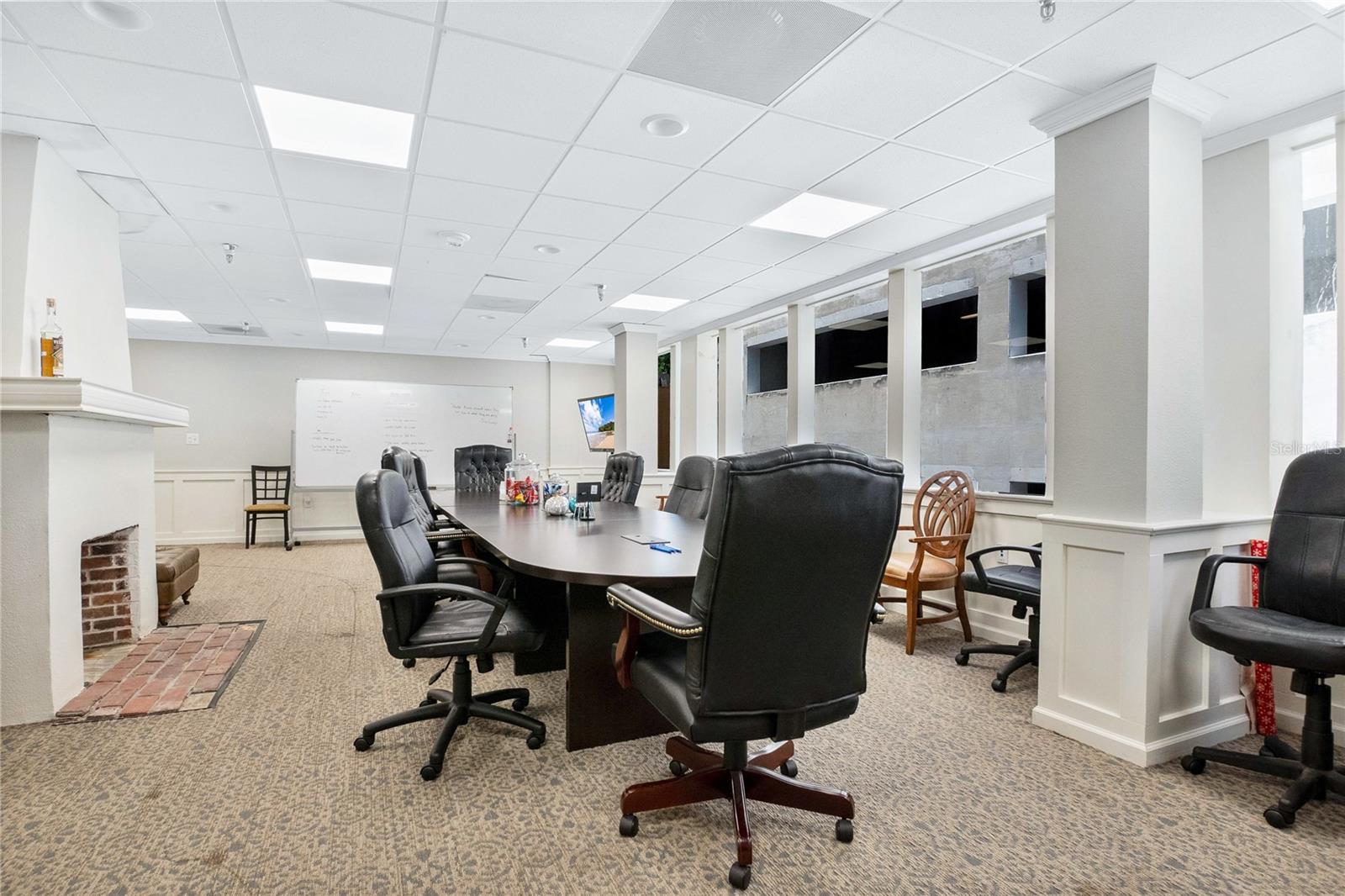 13 W PINE ST, ORLANDO, FL, 32801