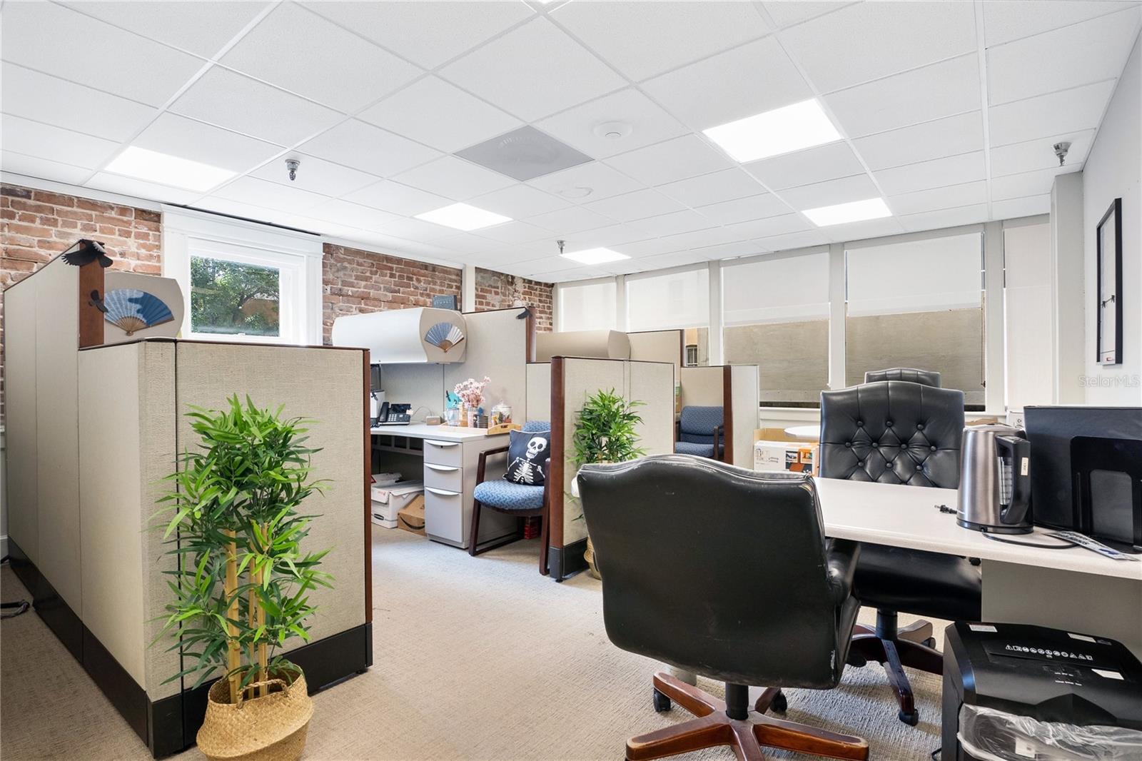 13 W PINE ST, ORLANDO, FL, 32801