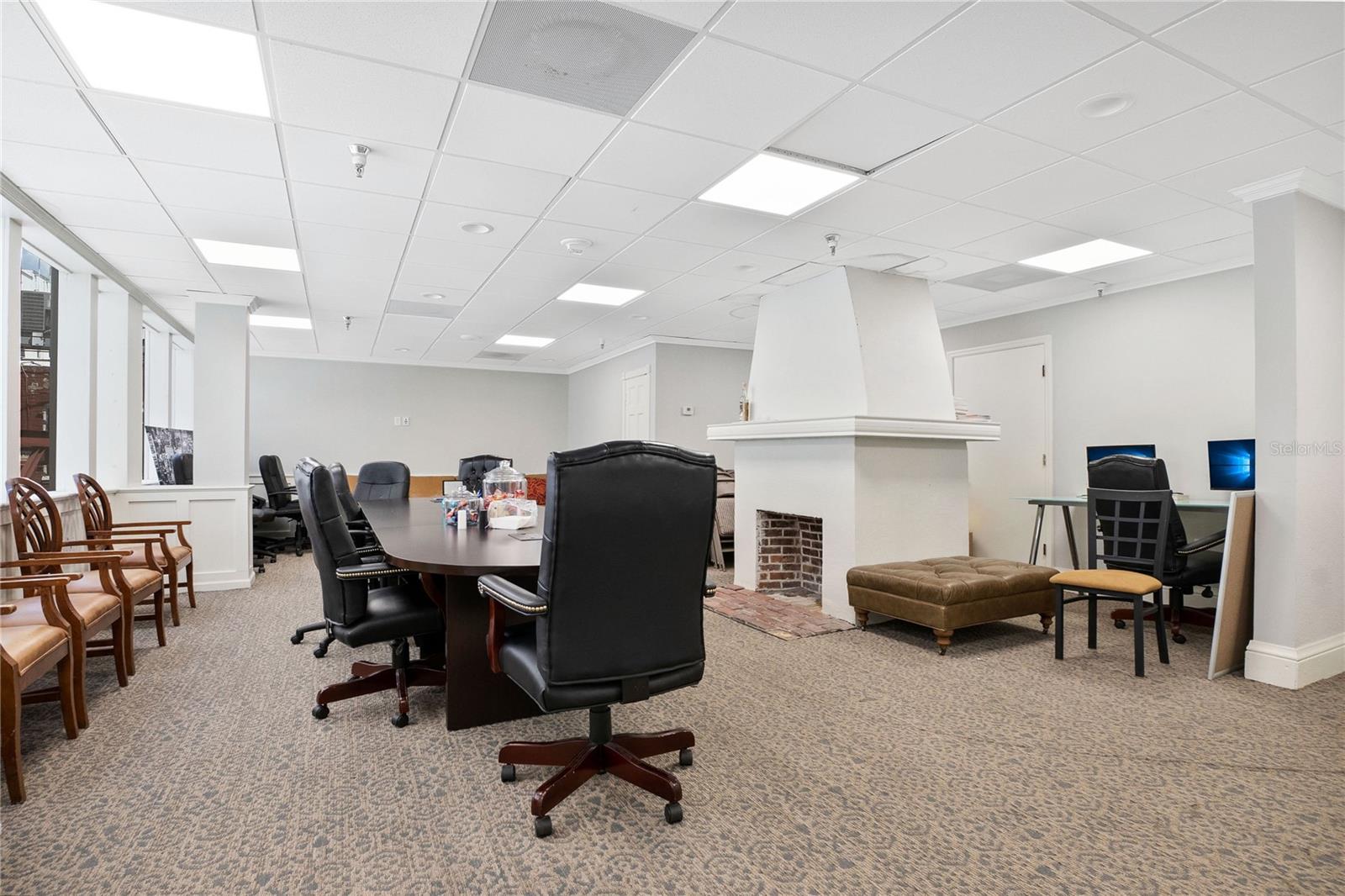 13 W PINE ST, ORLANDO, FL, 32801