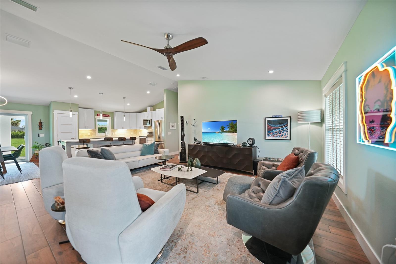 171 MARK TWAIN LN, ROTONDA WEST, FL, 33947