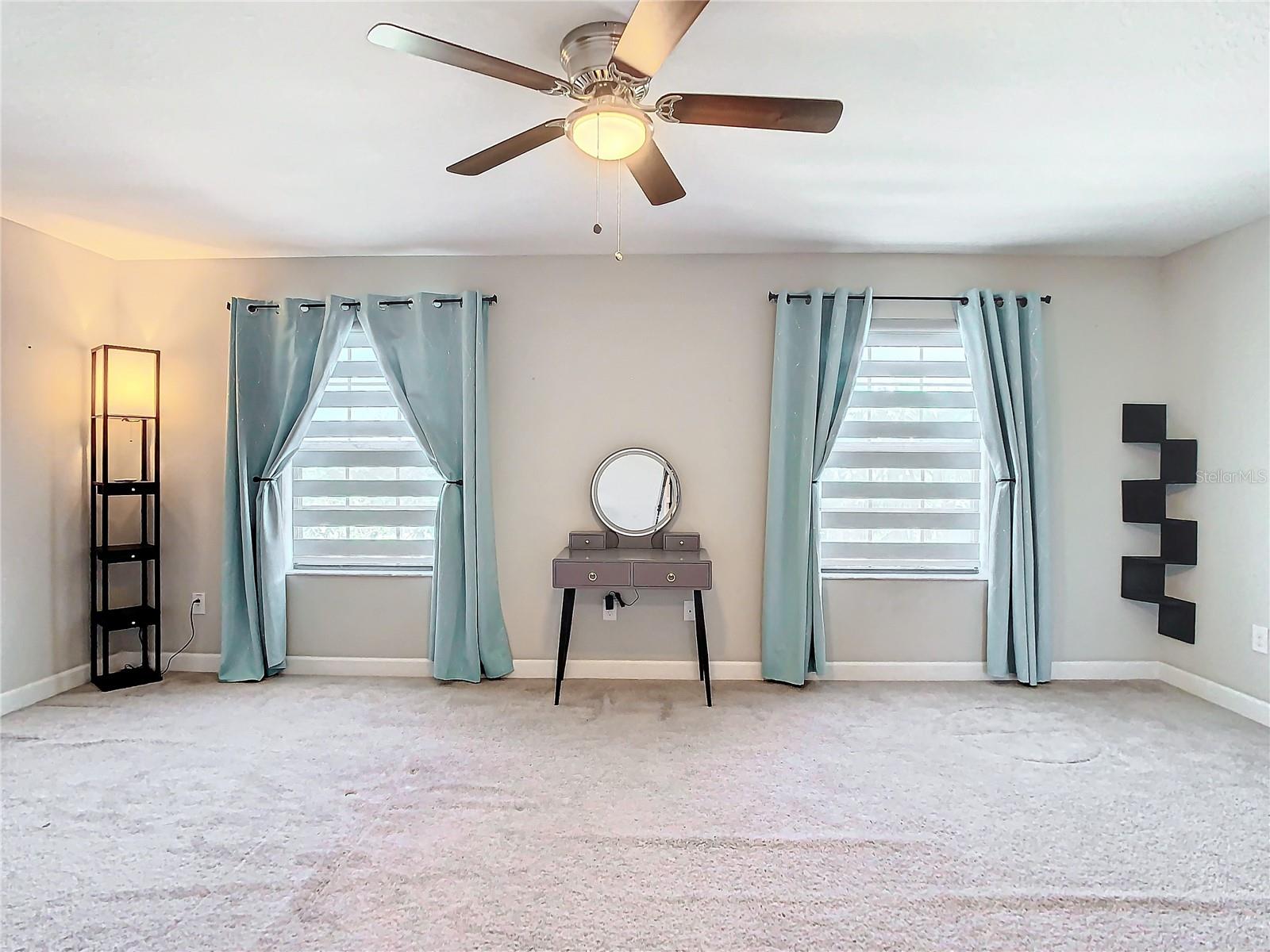 28442 TRANQUIL LAKE CIR, WESLEY CHAPEL, FL, 33543
