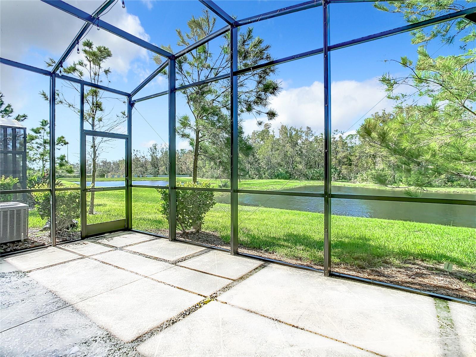 28442 TRANQUIL LAKE CIR, WESLEY CHAPEL, FL, 33543