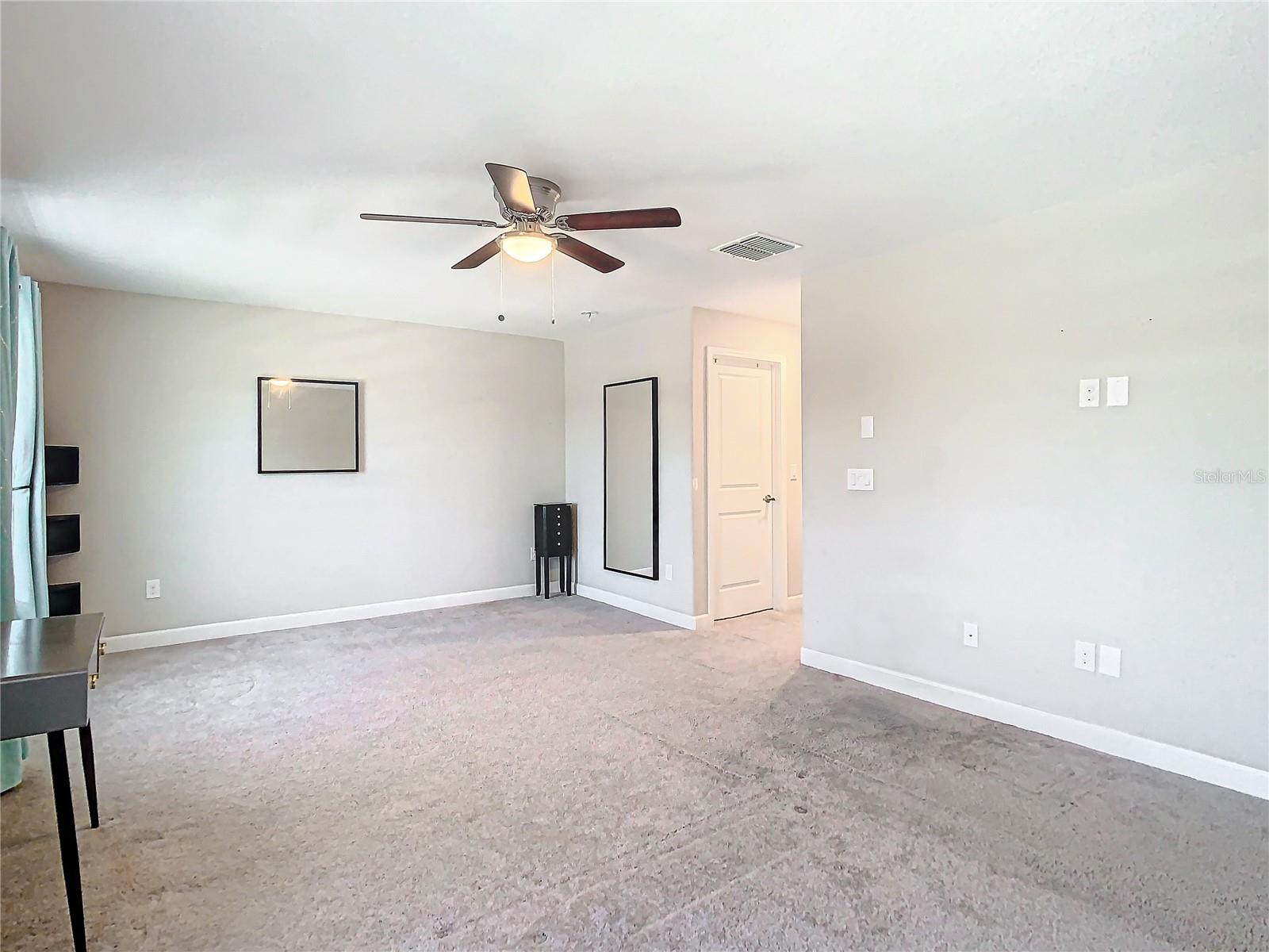 28442 TRANQUIL LAKE CIR, WESLEY CHAPEL, FL, 33543