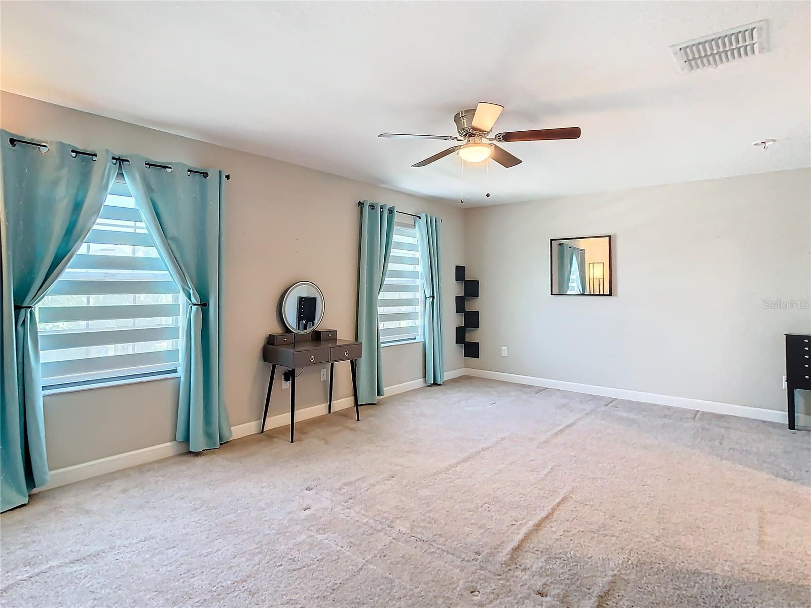 28442 TRANQUIL LAKE CIR, WESLEY CHAPEL, FL, 33543