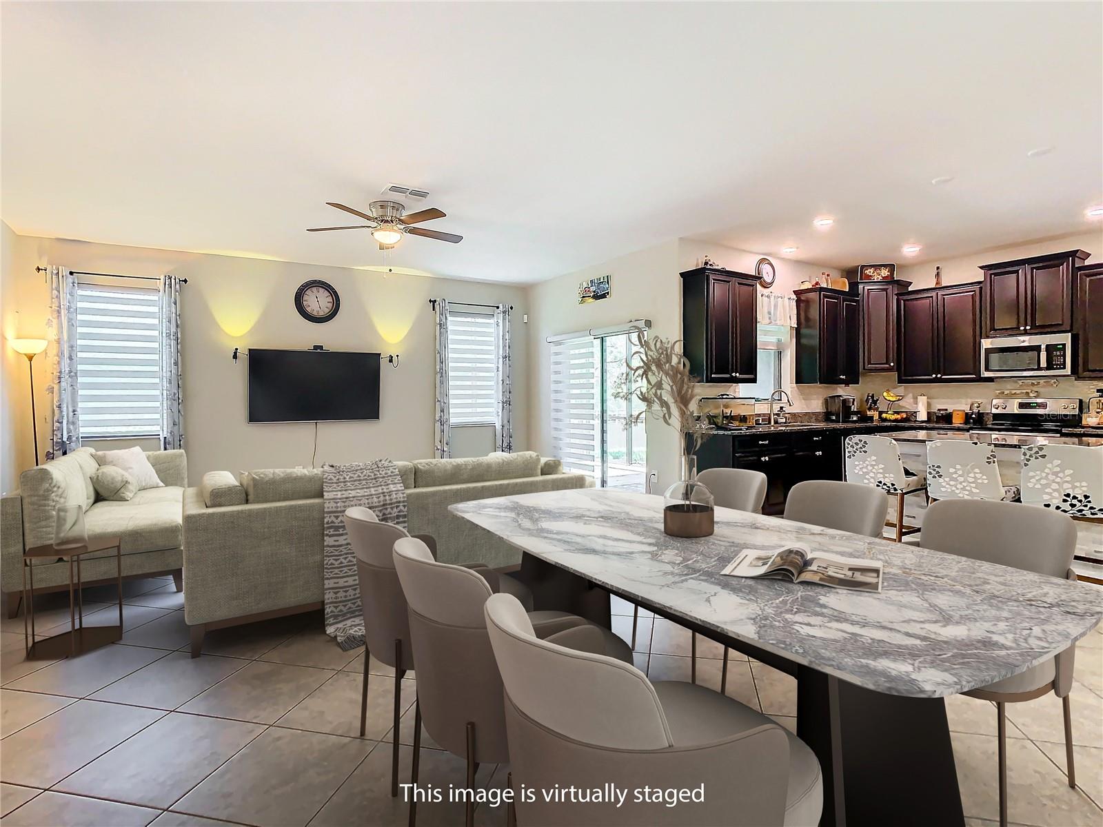 28442 TRANQUIL LAKE CIR, WESLEY CHAPEL, FL, 33543