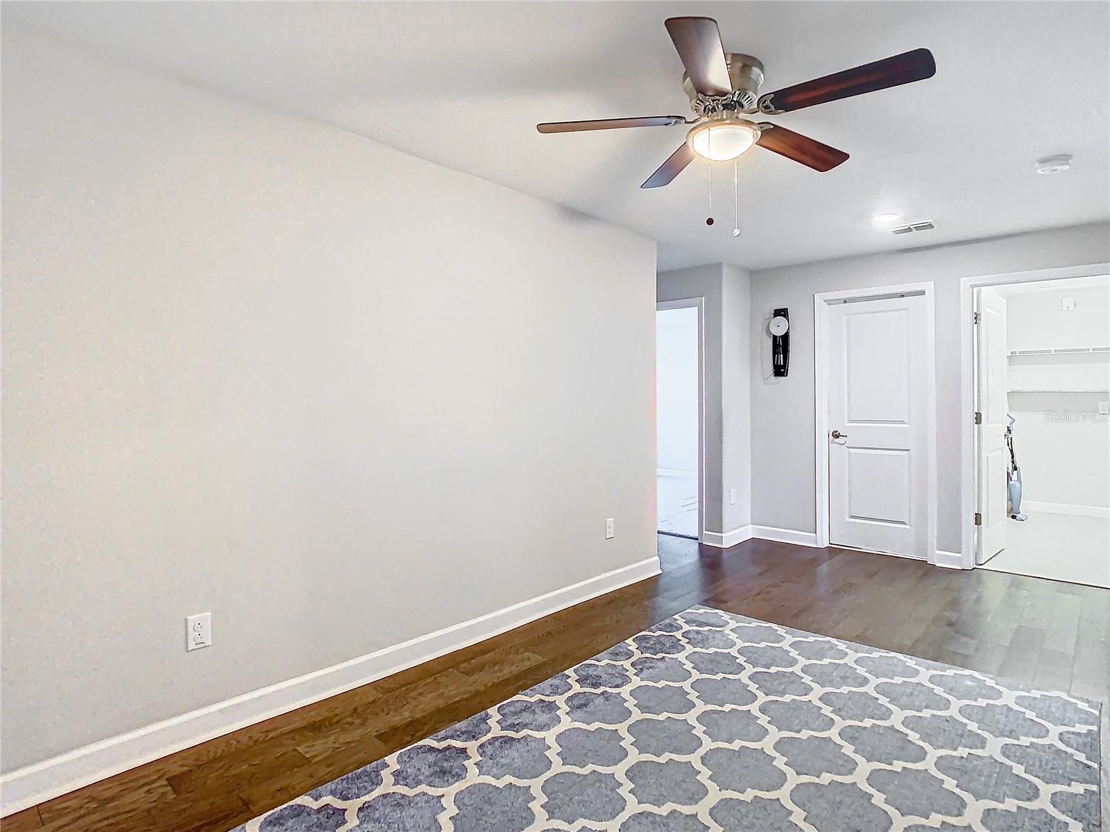 28442 TRANQUIL LAKE CIR, WESLEY CHAPEL, FL, 33543