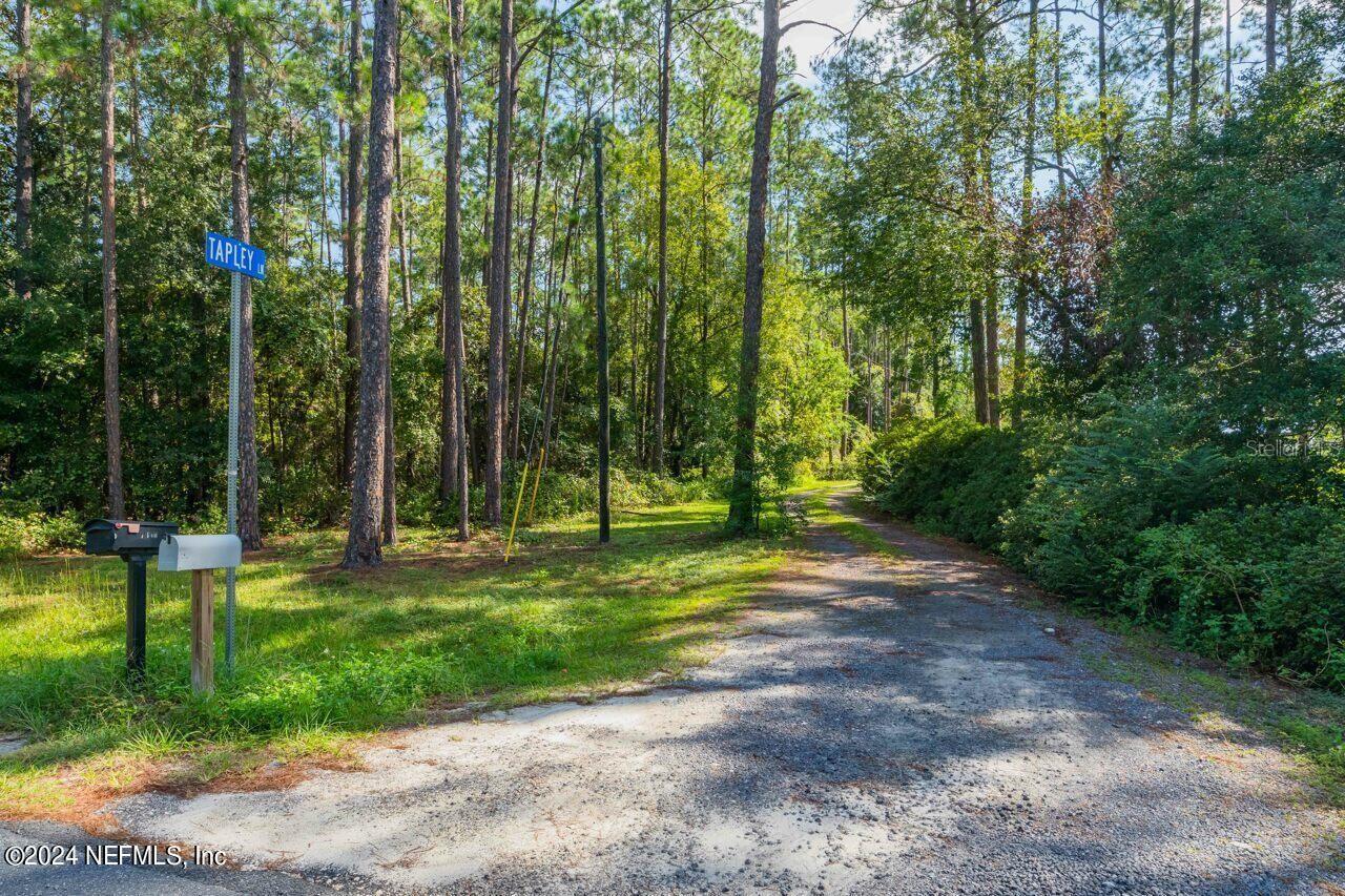 7424 TAPLEY LN, MACCLENNY, FL, 32063