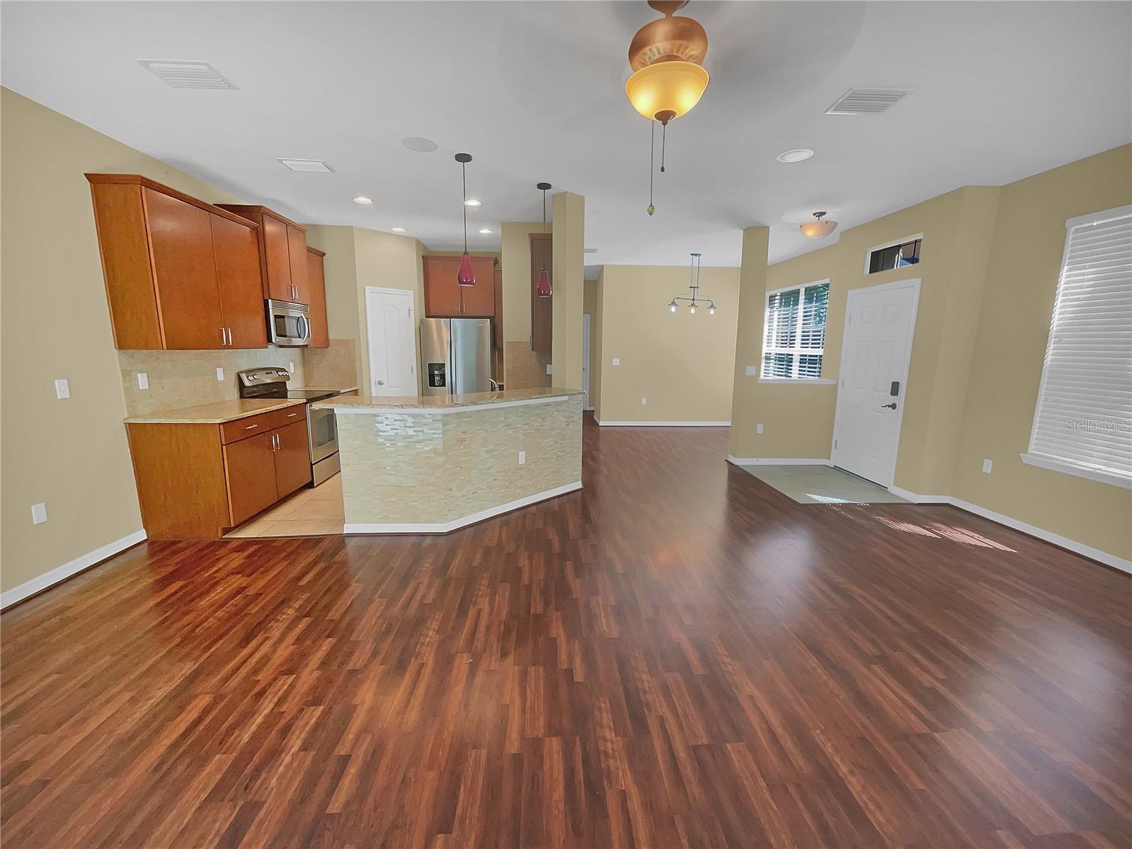 7001 INTERBAY BLVD #210, TAMPA, FL, 33616