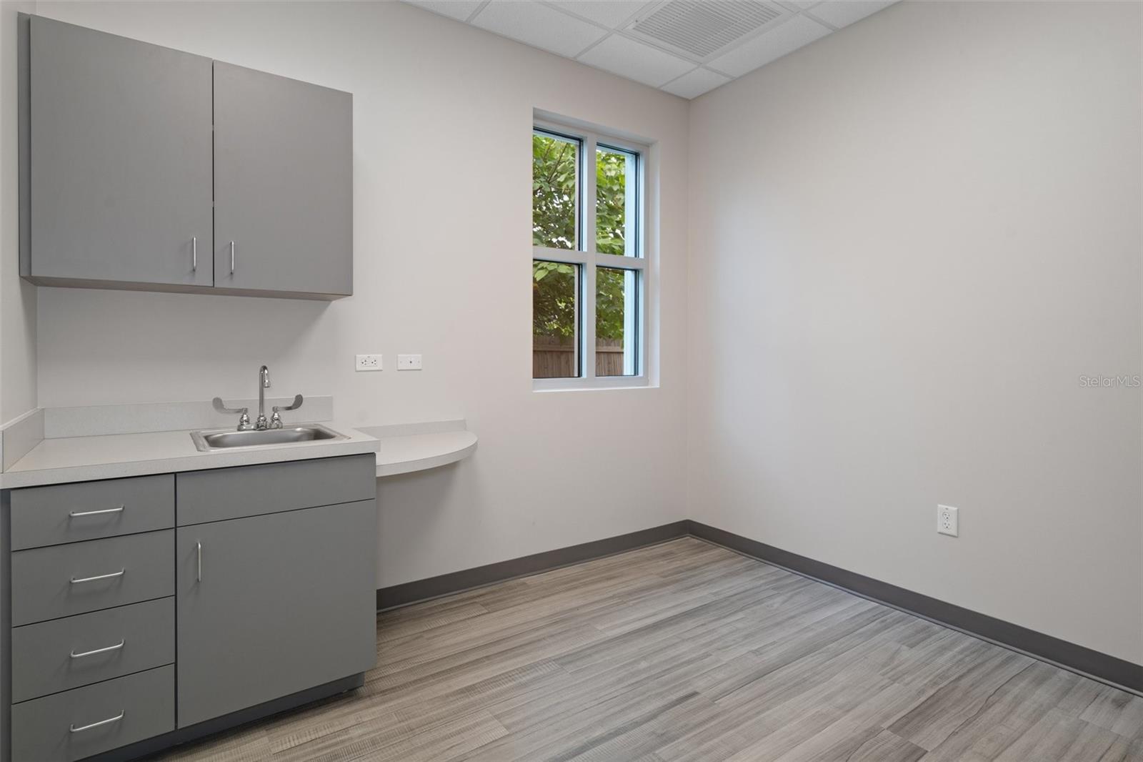 3916 DARMOUTH, TAMPA, FL, 33603