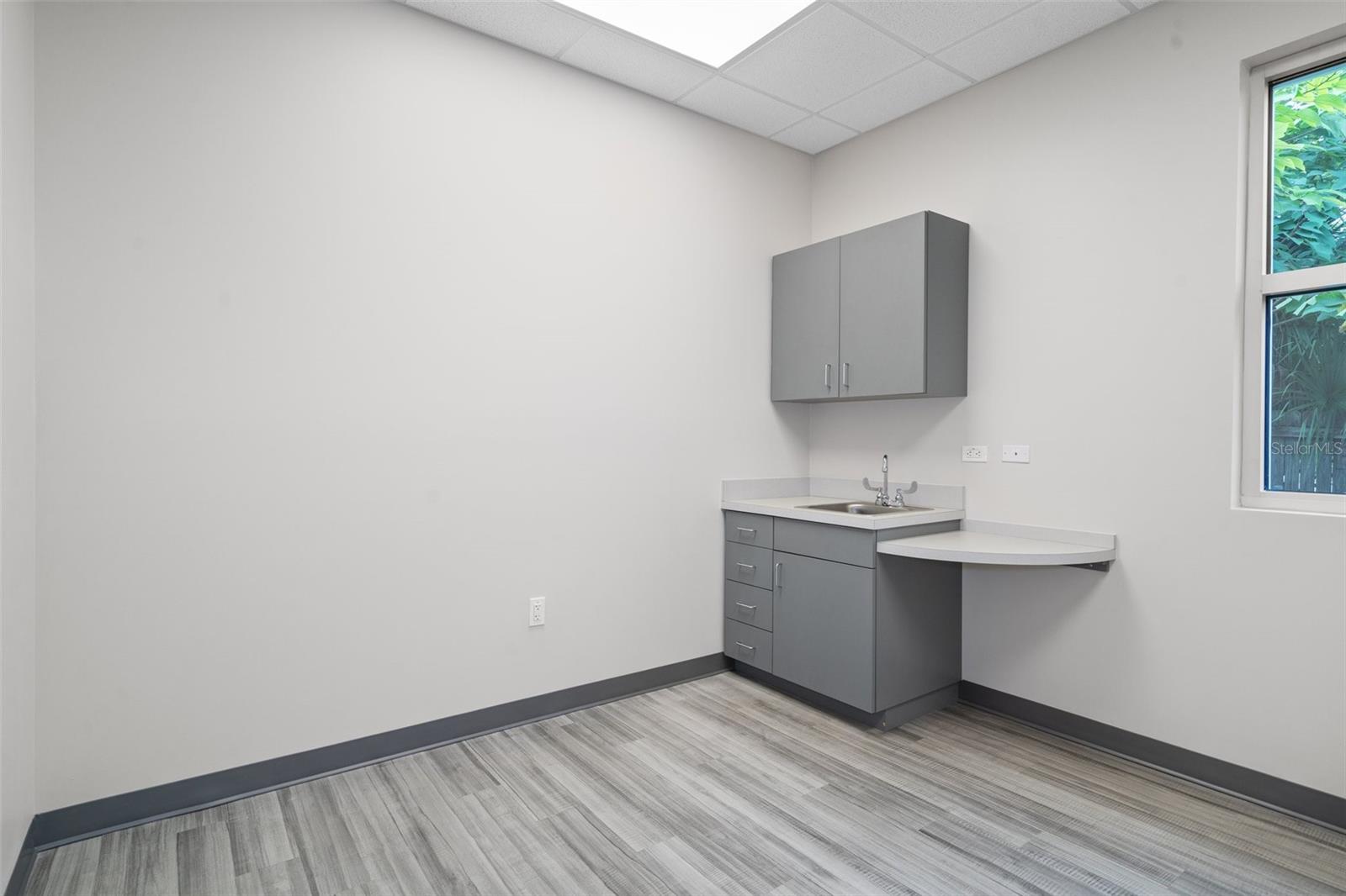 3916 DARMOUTH, TAMPA, FL, 33603