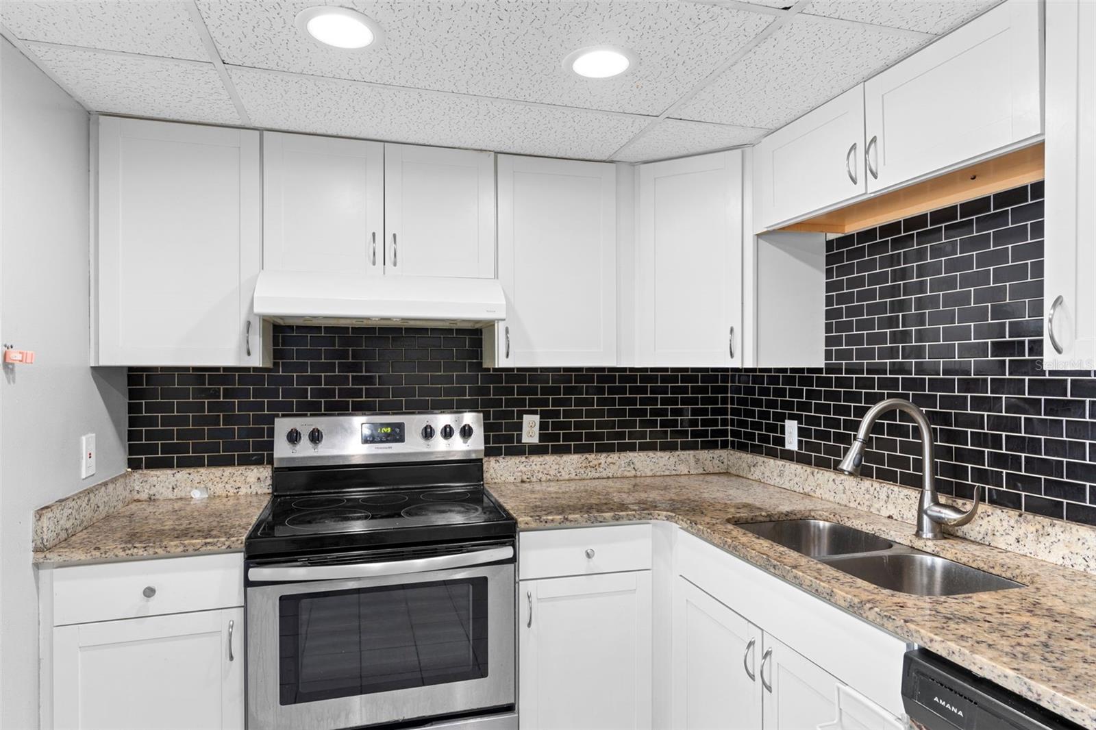 5675 CHARLESTON ST #58, ORLANDO, FL, 32807