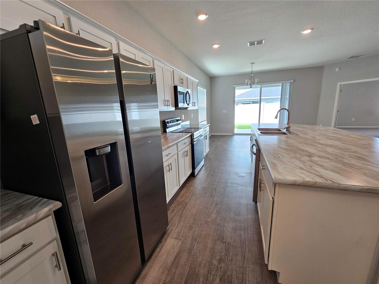991 FIRST DR, EAGLE LAKE, FL, 33839
