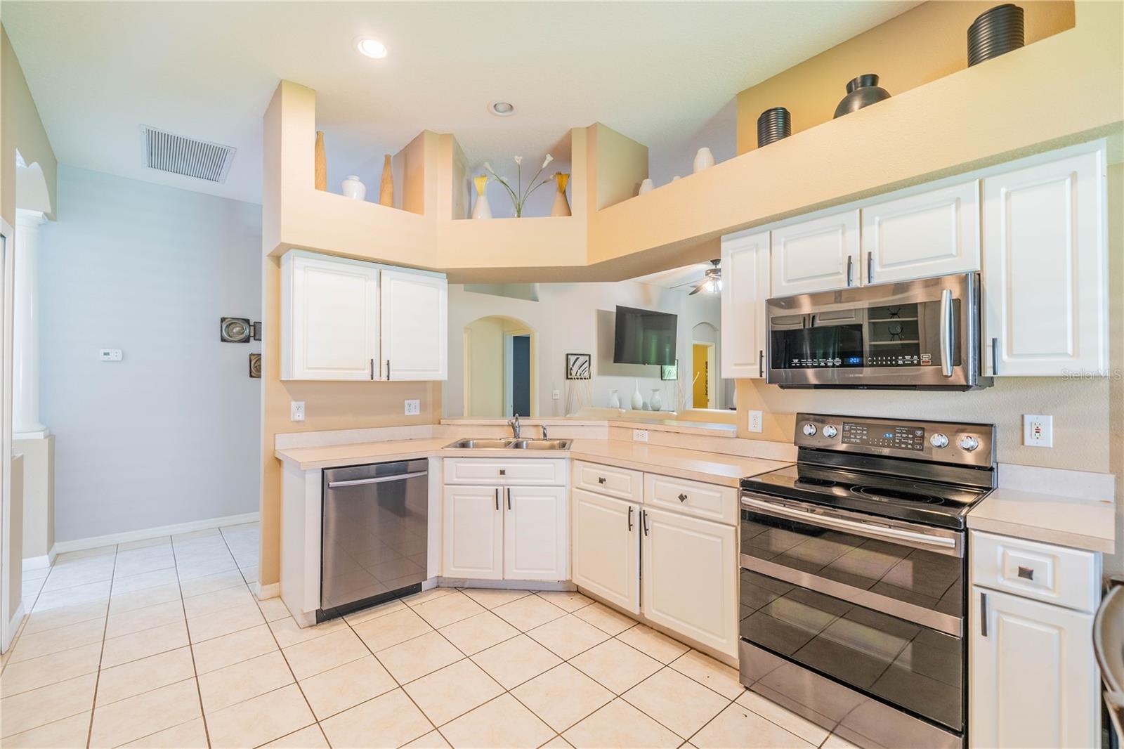 14604 CORKWOOD DR, TAMPA, FL, 33626