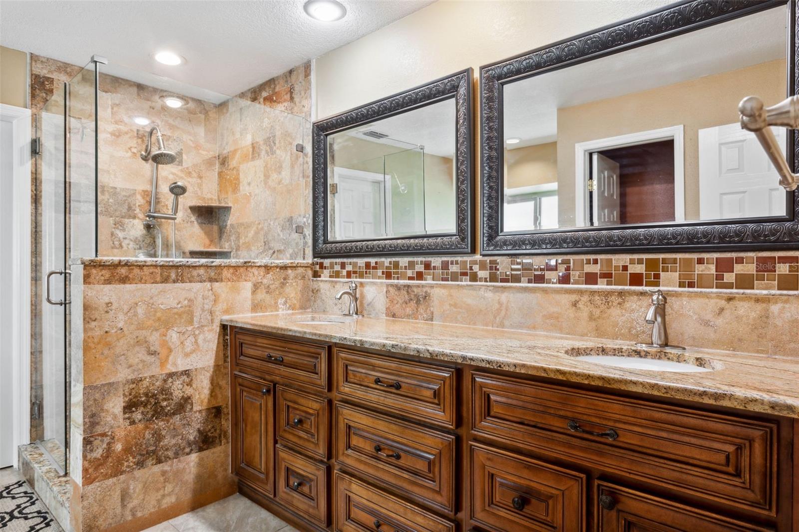 9739 FOX CHAPEL RD, TAMPA, FL, 33647