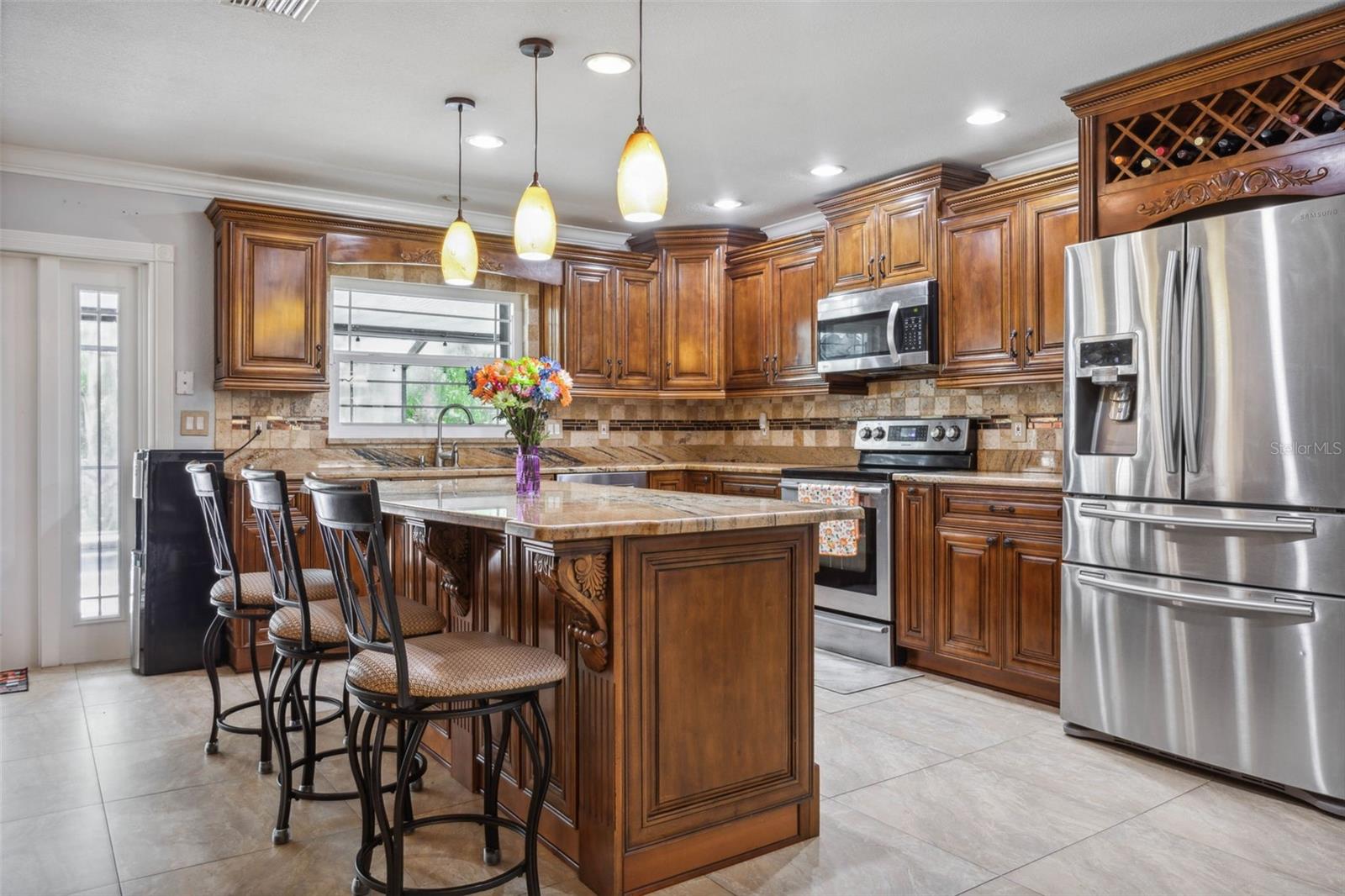 9739 FOX CHAPEL RD, TAMPA, FL, 33647