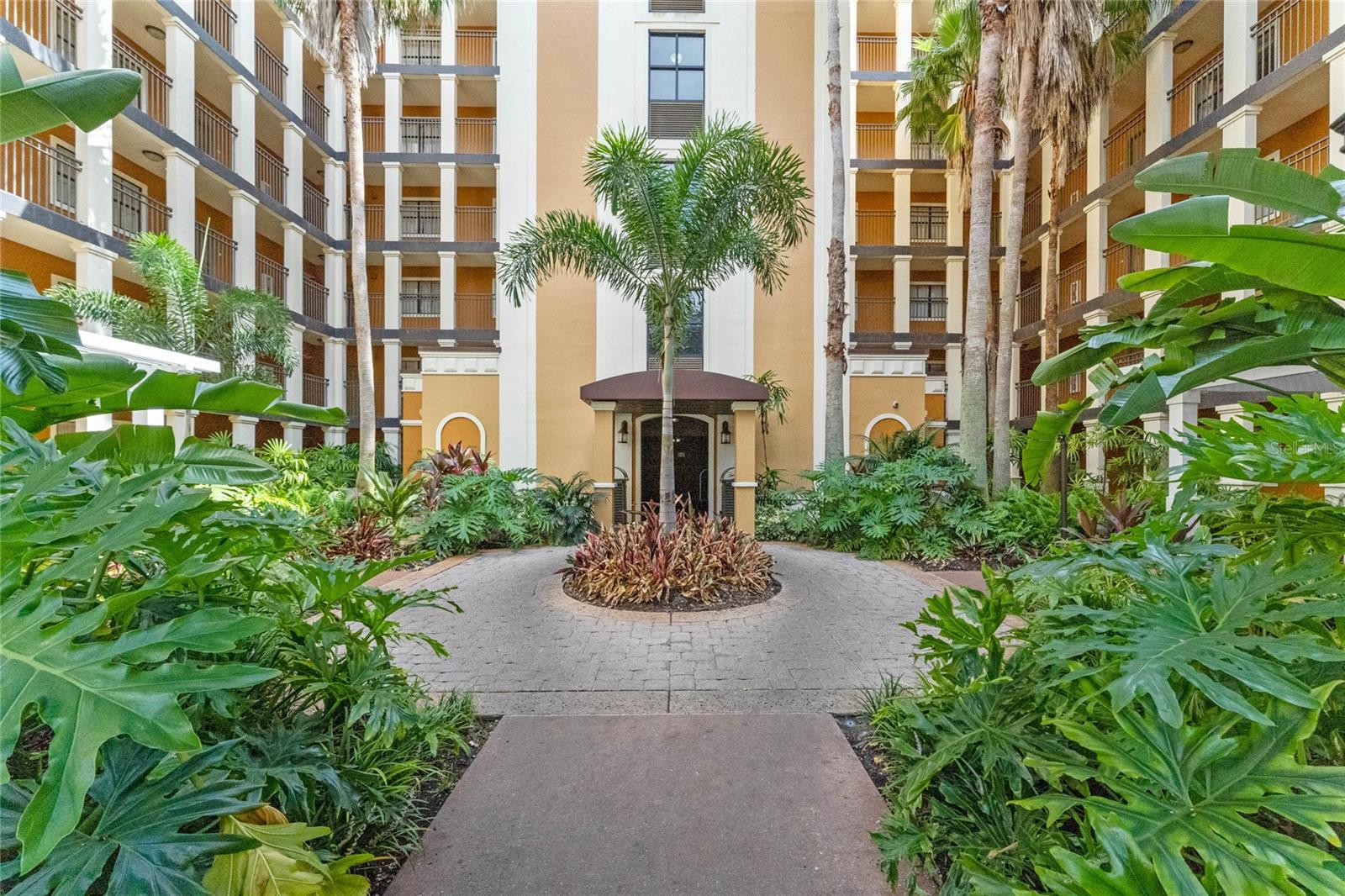 12556 FLORIDAYS RESORT DR #207-A, ORLANDO, FL, 32821