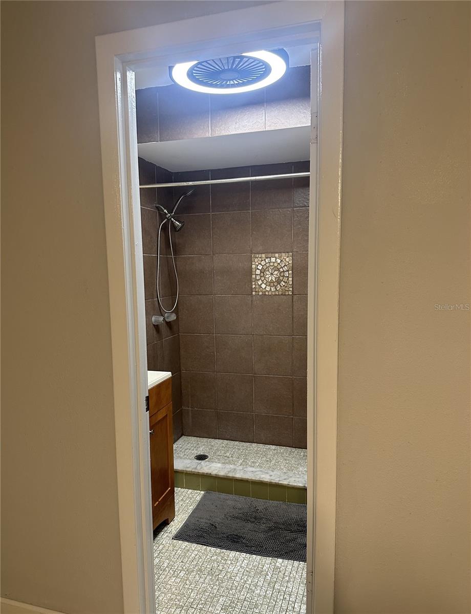 204 S MOSS RD, WINTER SPRINGS, FL, 32708