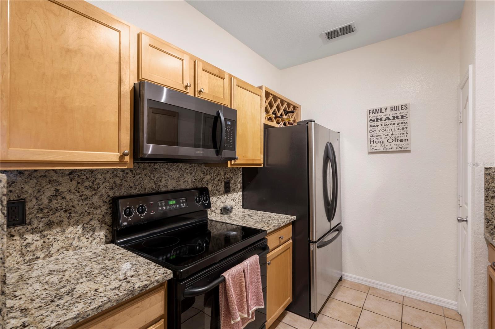 5000 CULBREATH KEY WAY #8-120, TAMPA, FL, 33611