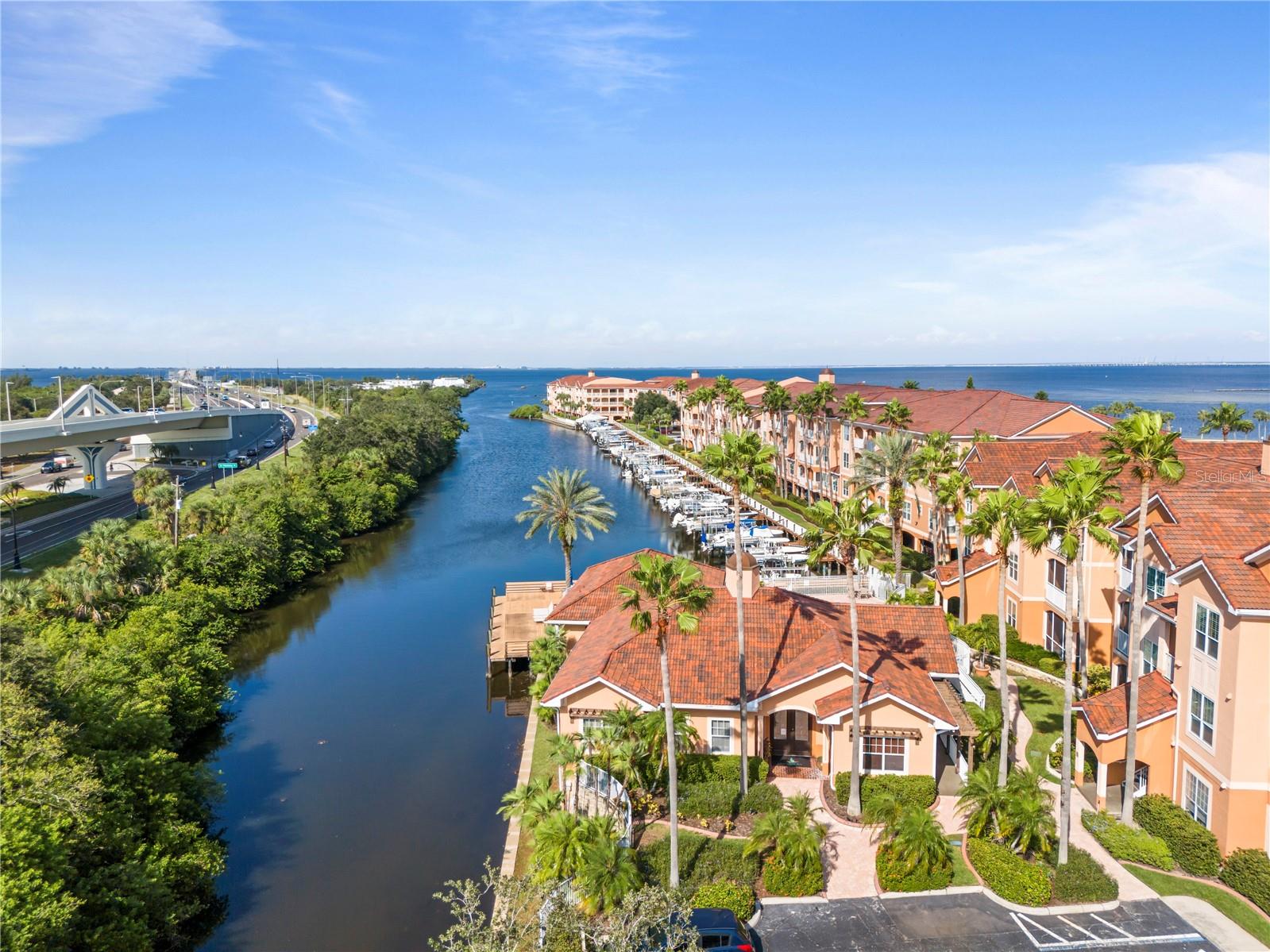 5000 CULBREATH KEY WAY #8-120, TAMPA, FL, 33611