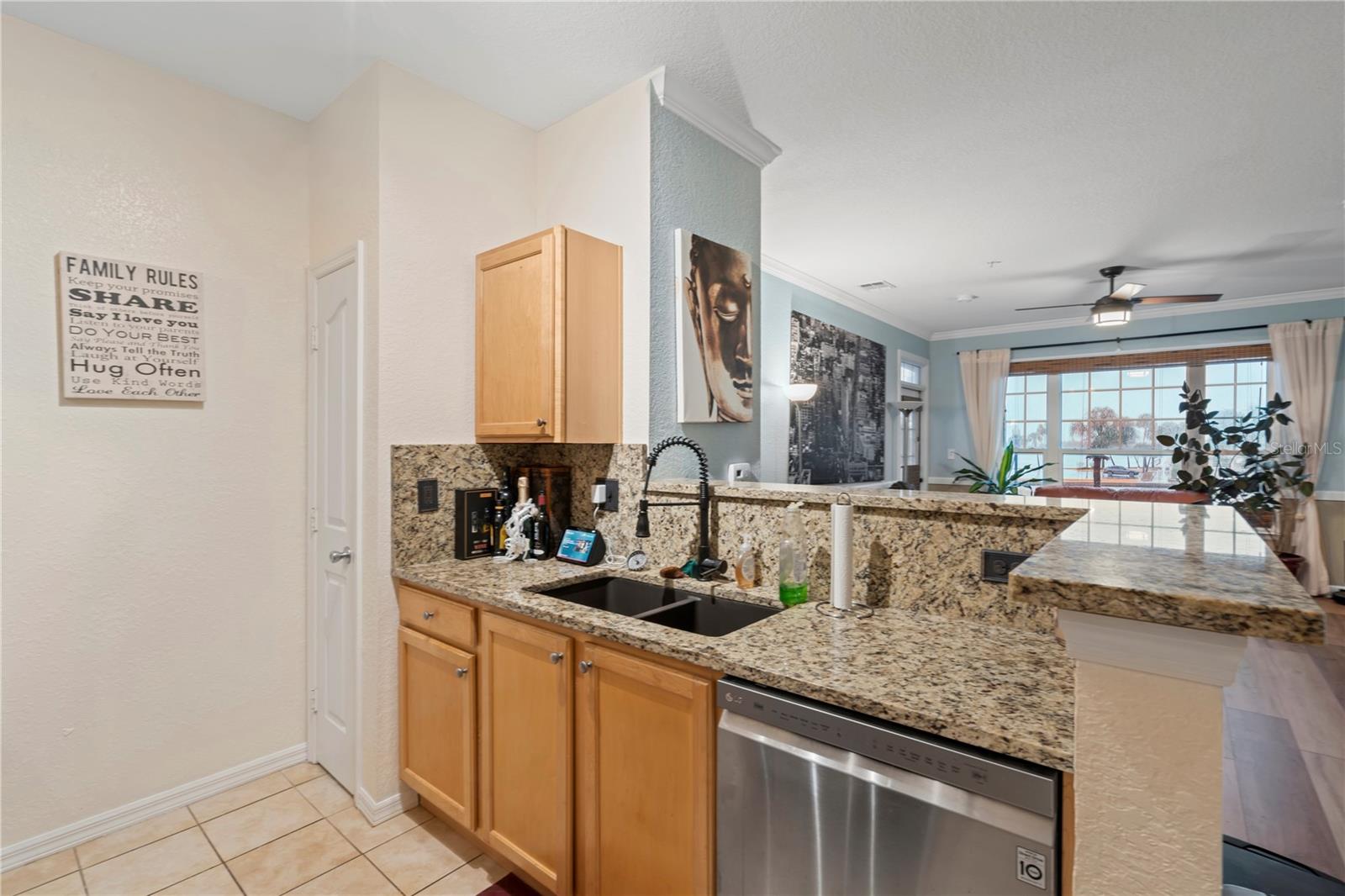 5000 CULBREATH KEY WAY #8-120, TAMPA, FL, 33611