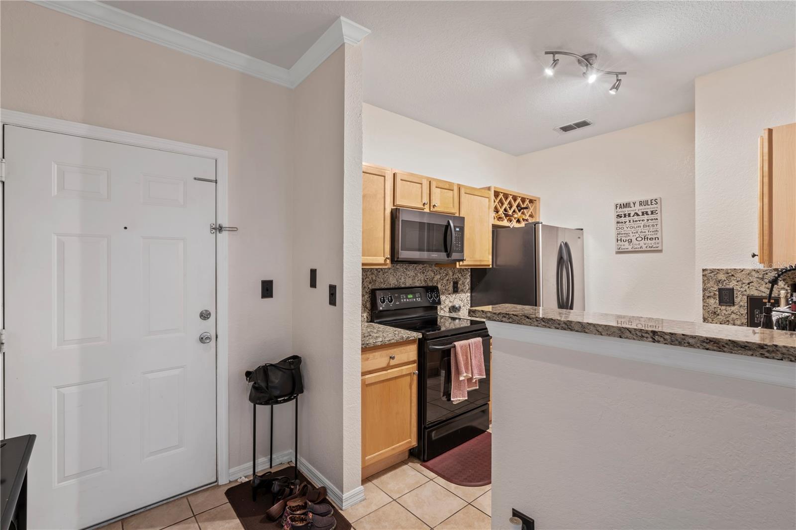 5000 CULBREATH KEY WAY #8-120, TAMPA, FL, 33611
