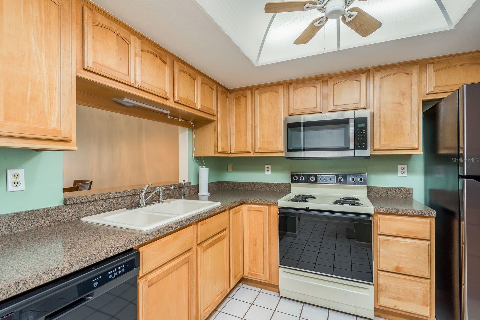 9233 CHAMPIONSHIP LN, NEW PORT RICHEY, FL, 34655