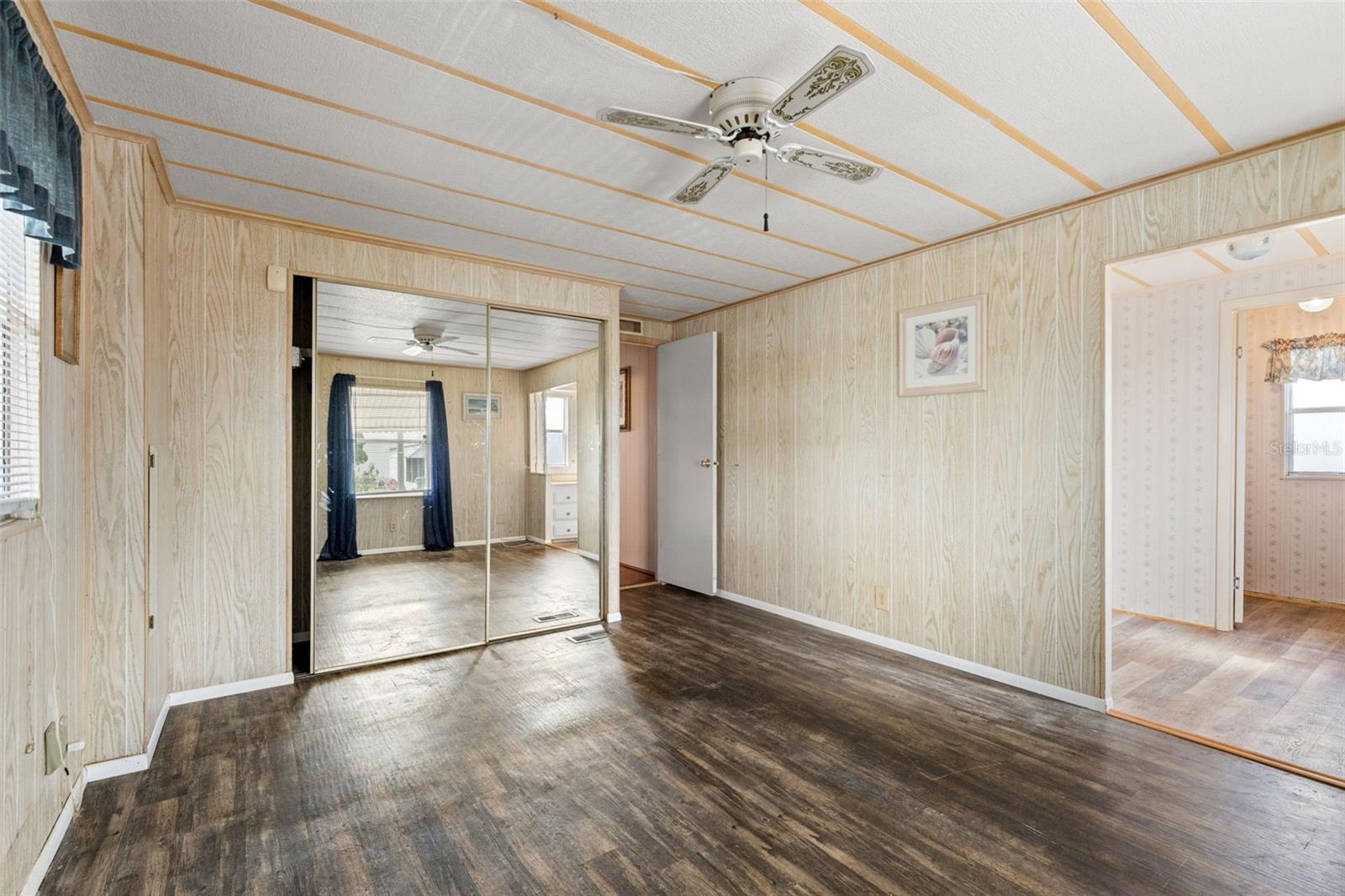 2015 WATERVIEW DR, HOLIDAY, FL, 34691