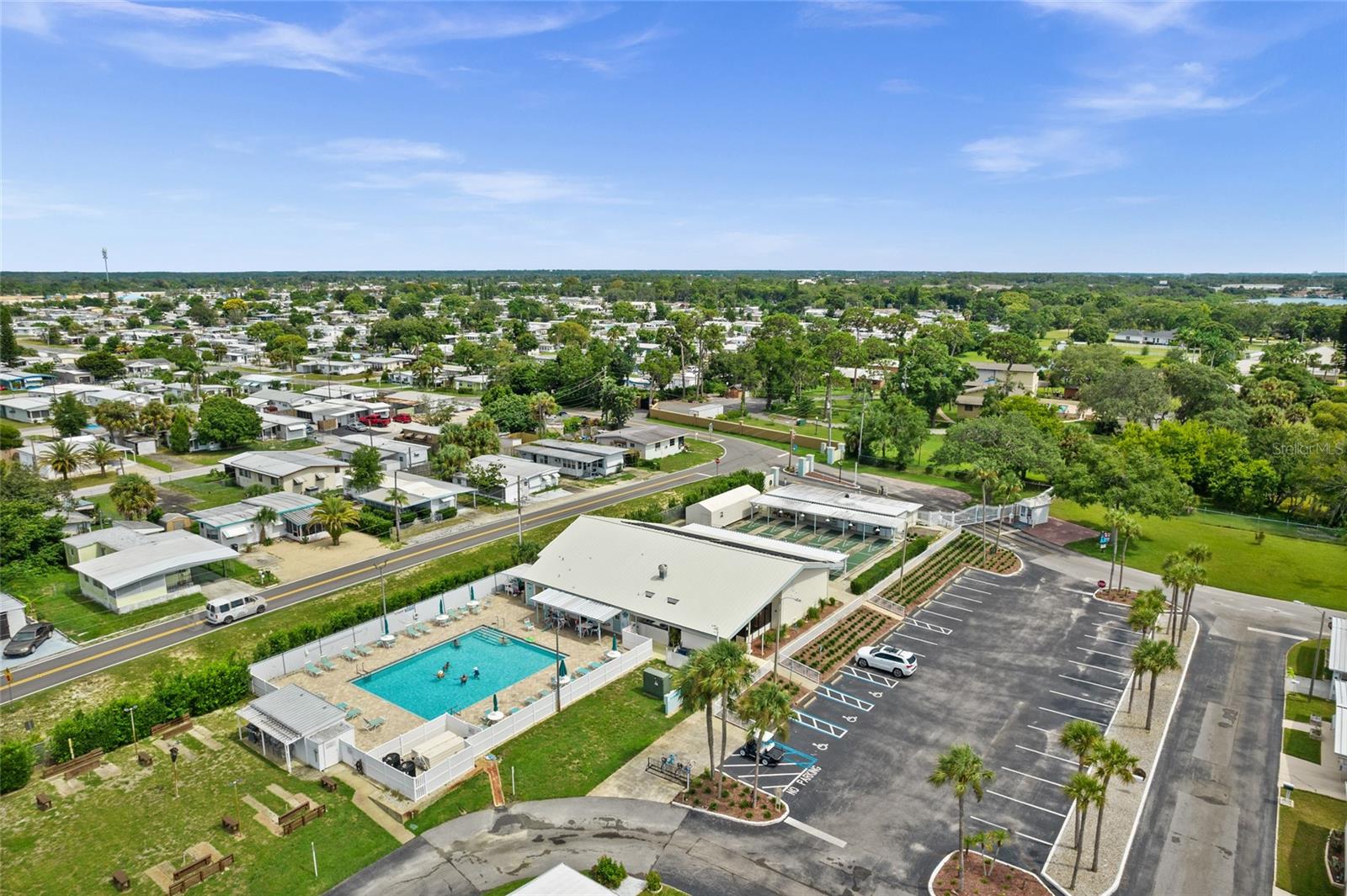 2015 WATERVIEW DR, HOLIDAY, FL, 34691