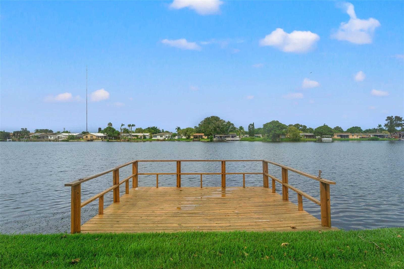 2015 WATERVIEW DR, HOLIDAY, FL, 34691