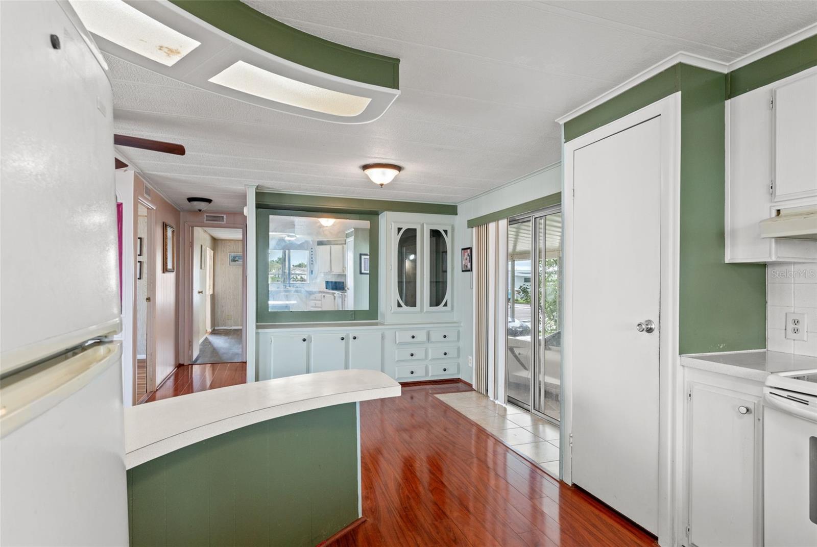 2015 WATERVIEW DR, HOLIDAY, FL, 34691