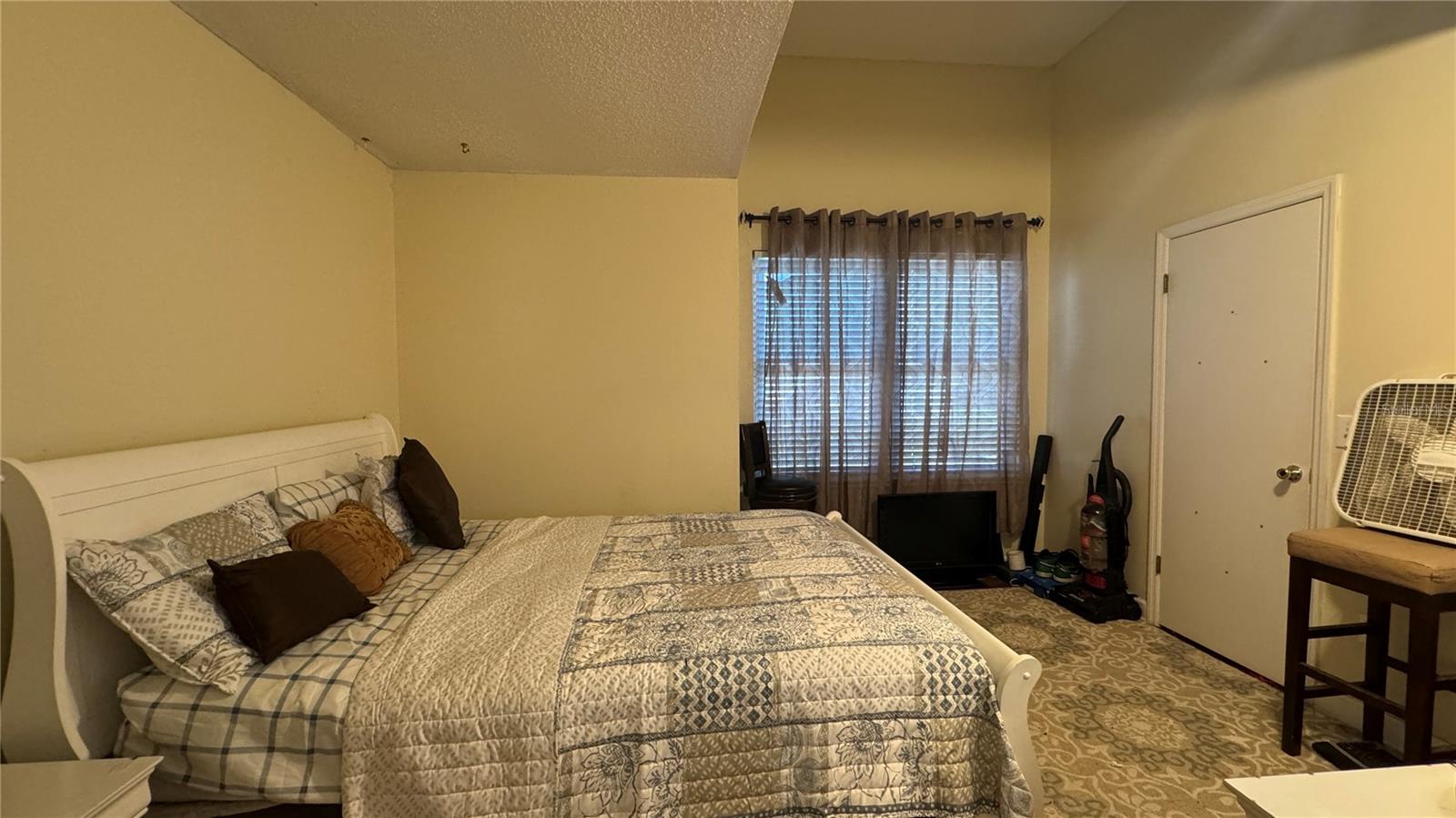 5410 OLD OAK TREE DR, ORLANDO, FL, 32808