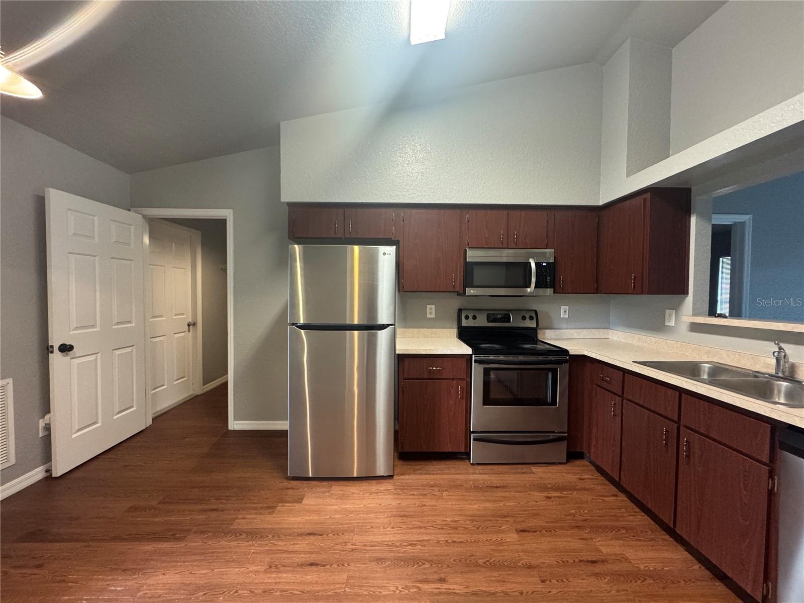 210 AYRSHIRE PL, MASCOTTE, FL, 34753