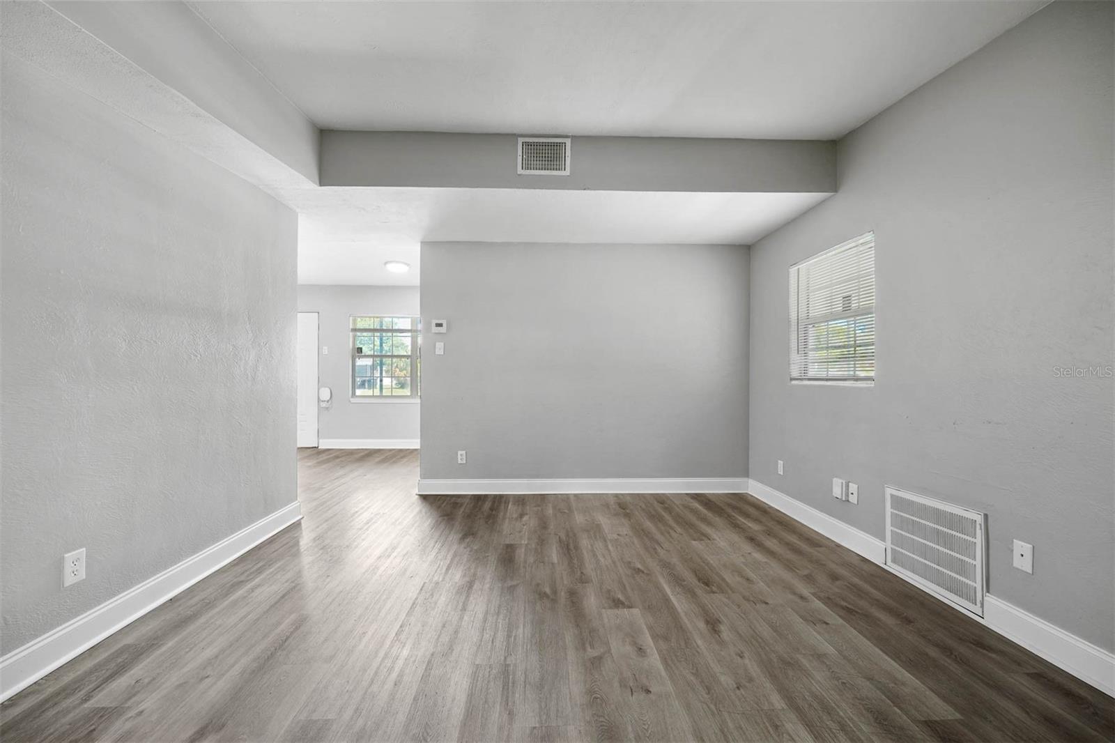 2420 BARKSDALE DR, ORLANDO, FL, 32822