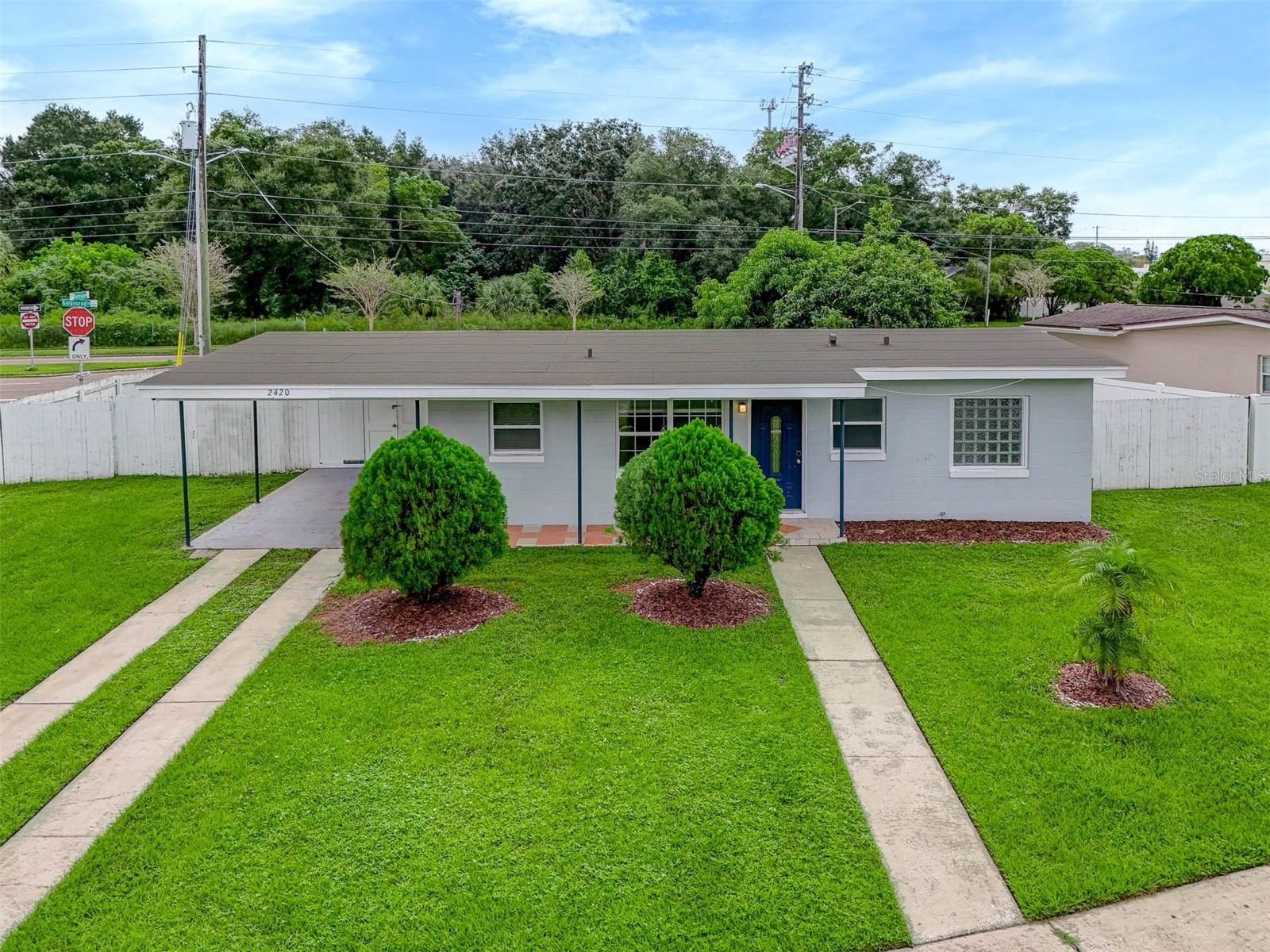 2420 BARKSDALE DR, ORLANDO, FL, 32822