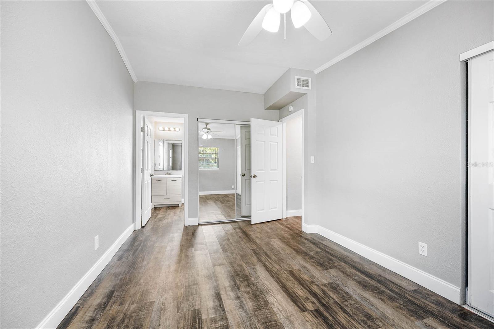 2420 BARKSDALE DR, ORLANDO, FL, 32822