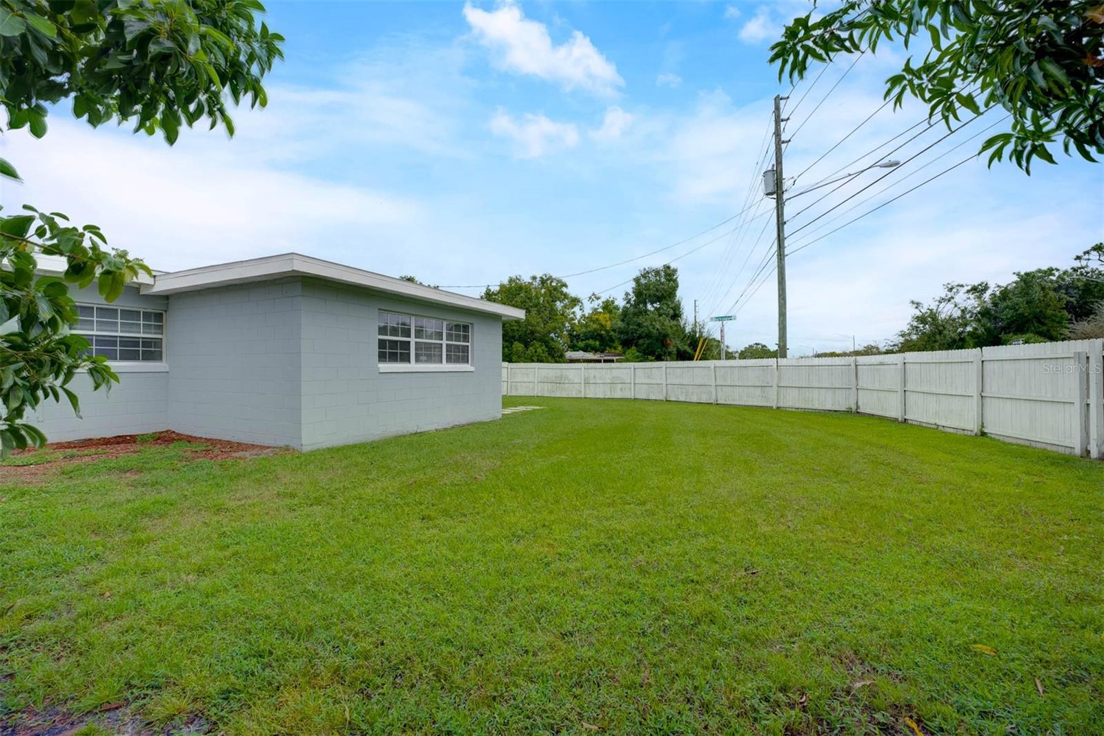 2420 BARKSDALE DR, ORLANDO, FL, 32822