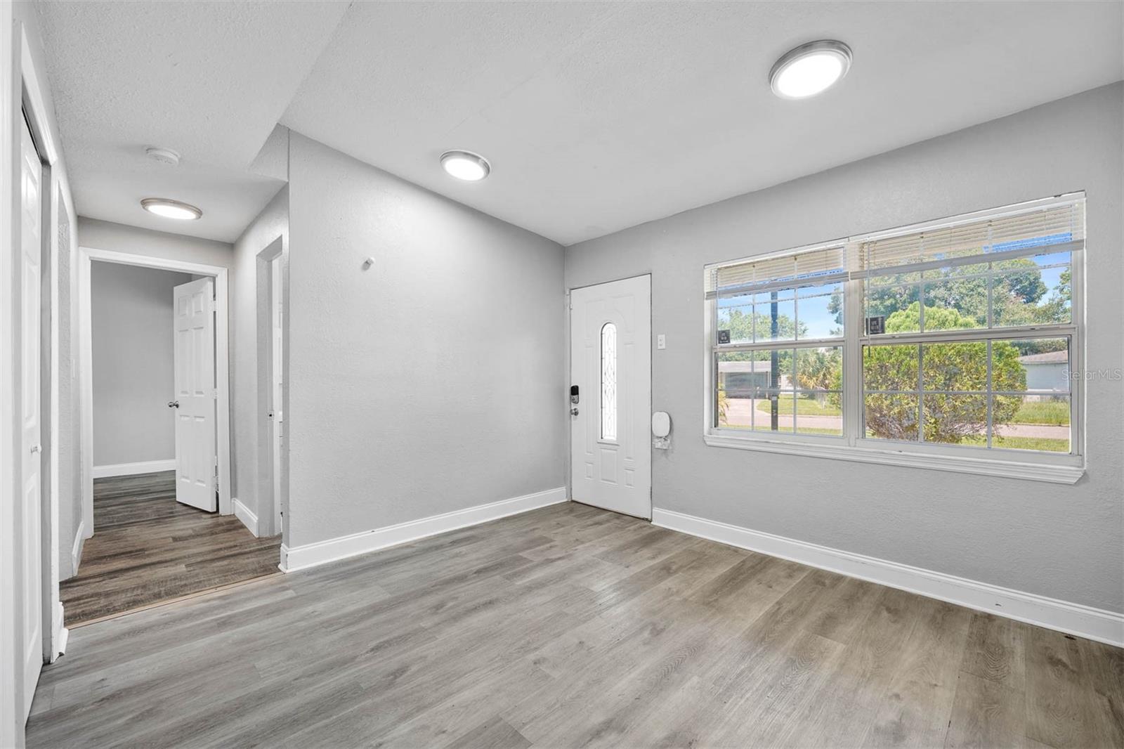 2420 BARKSDALE DR, ORLANDO, FL, 32822