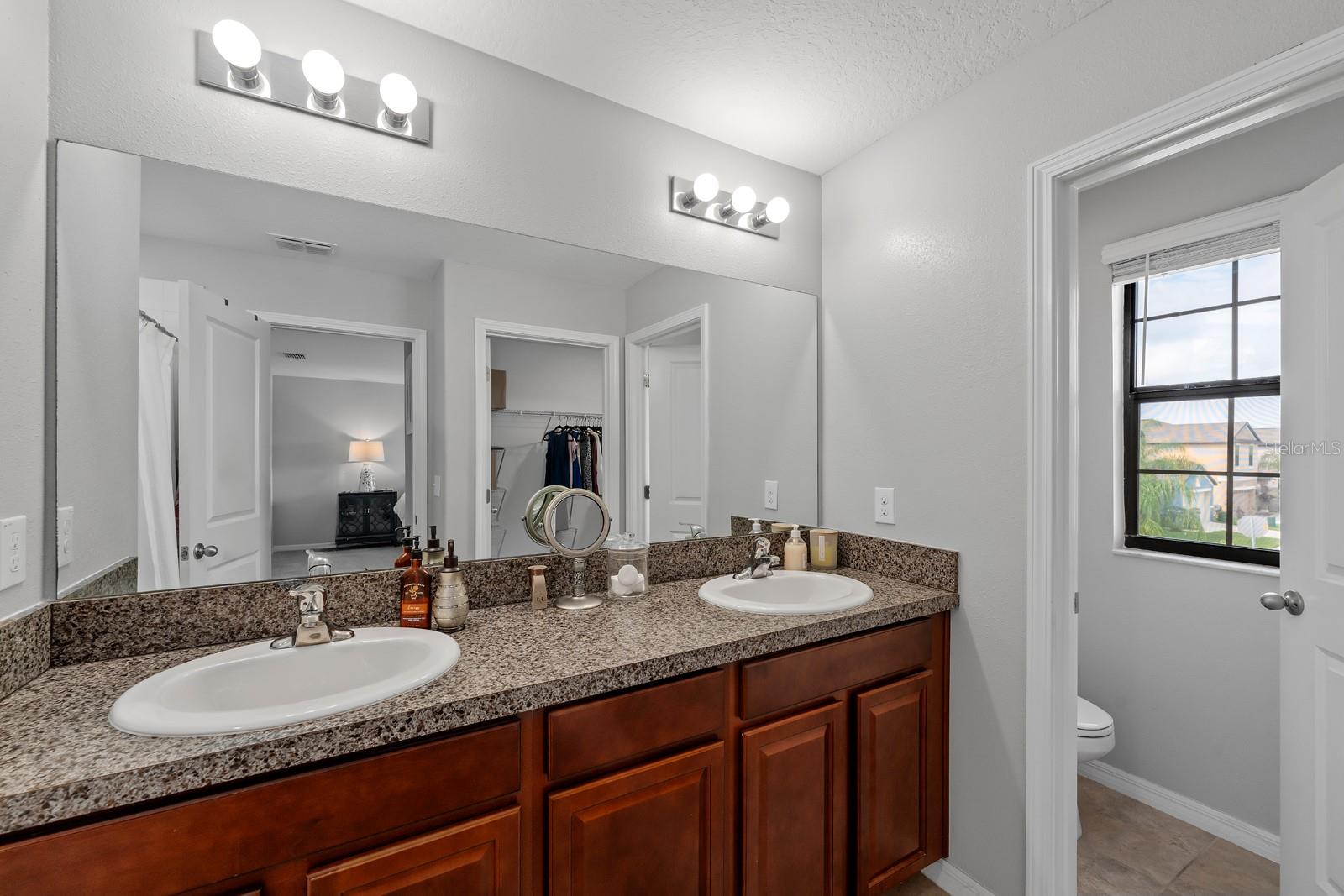 15630 GREENLEAF BAY ST, SUN CITY CENTER, FL, 33573